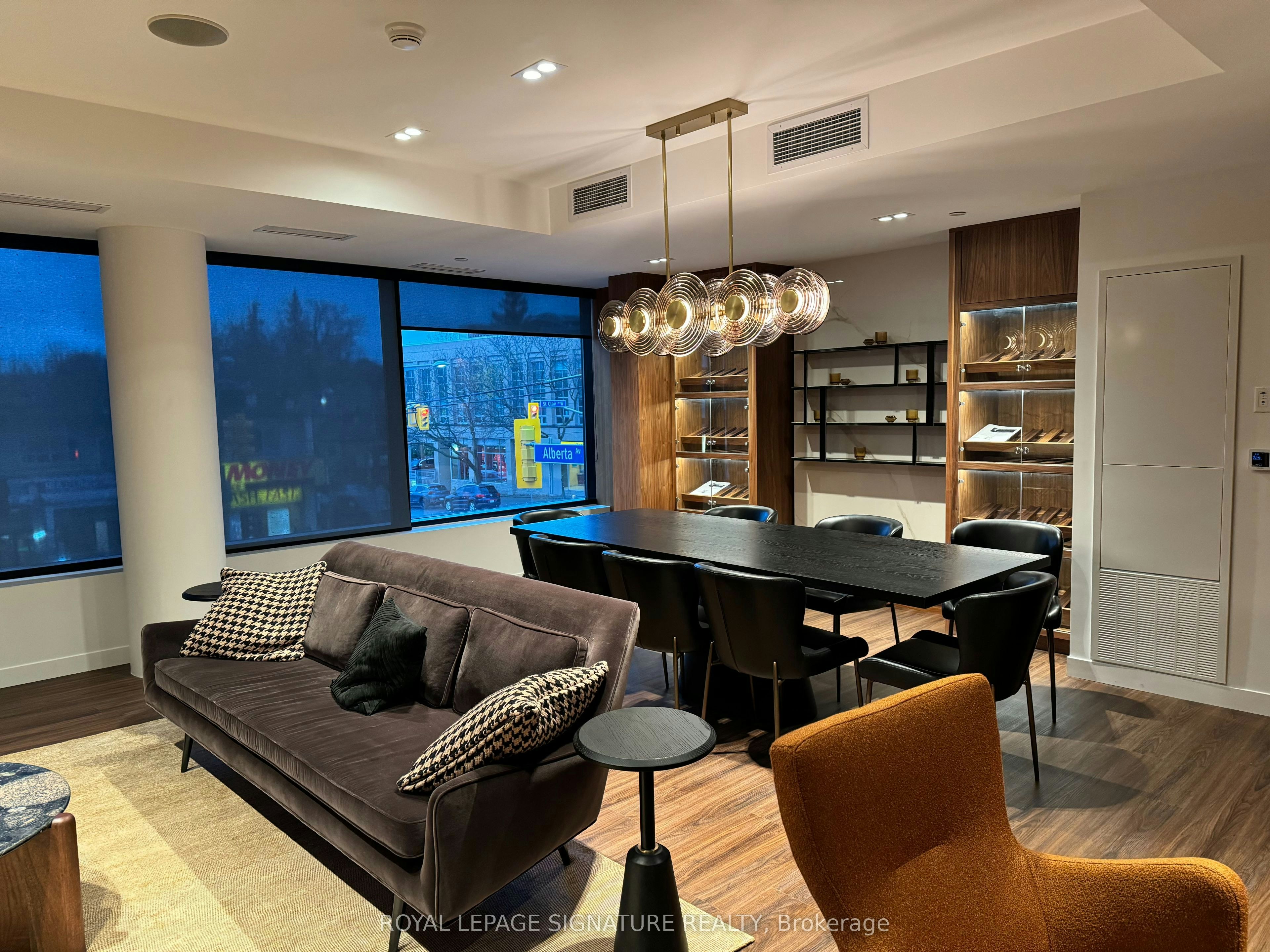 411-185 Alberta Avenue, Toronto, ON, M6C 0A5 - 19