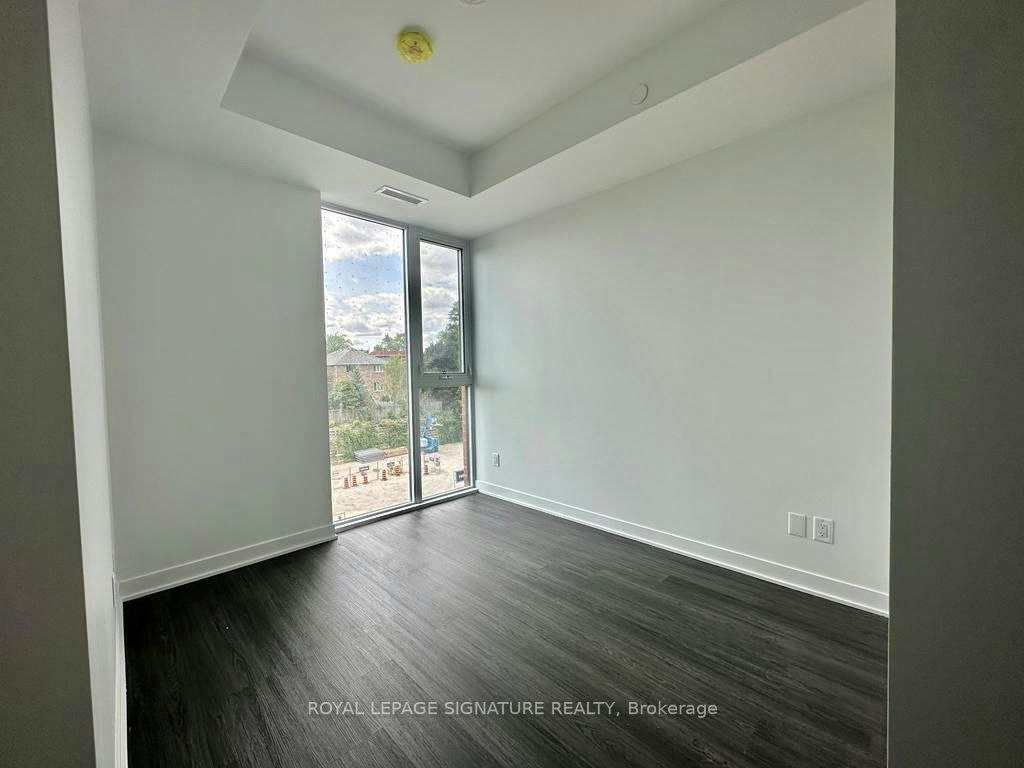 411-185 Alberta Avenue, Toronto, ON, M6C 0A5 - 7