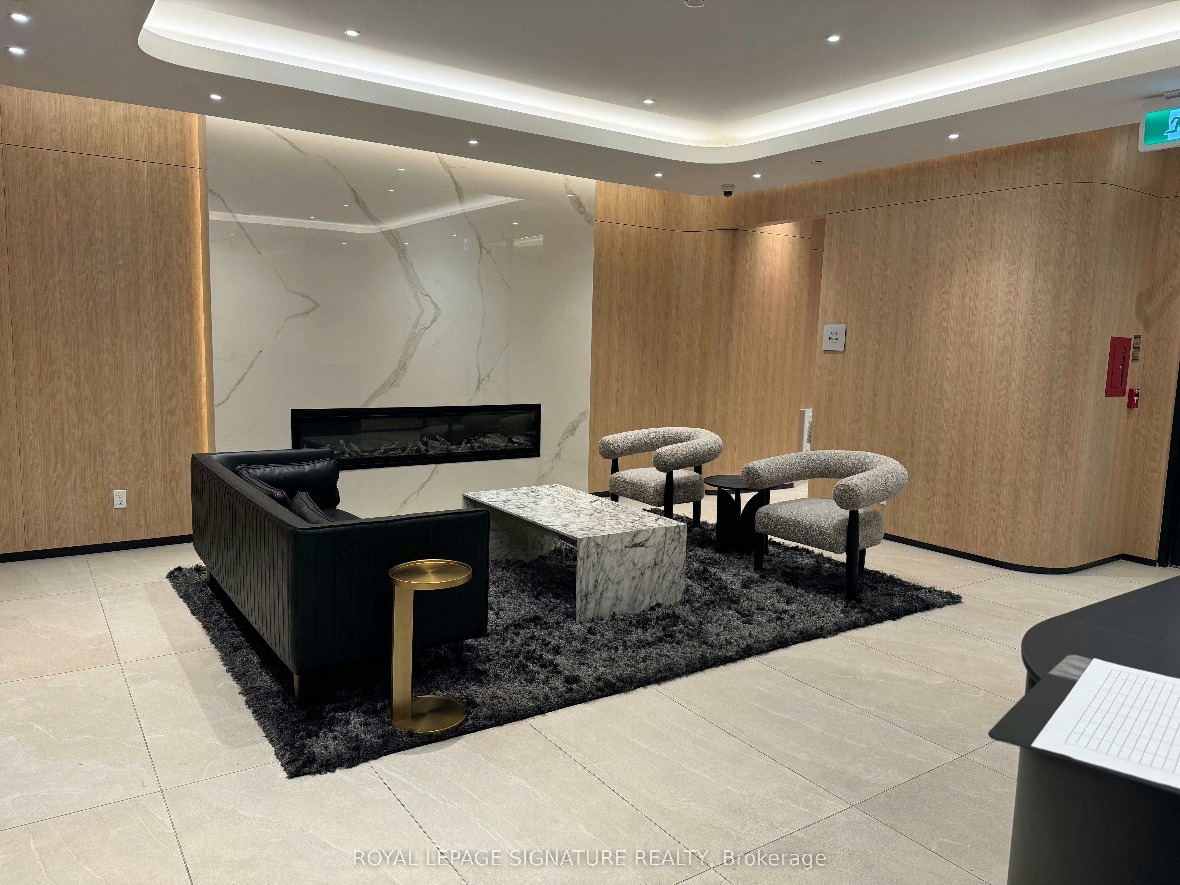 411-185 Alberta Avenue, Toronto, ON, M6C 0A5 - 27