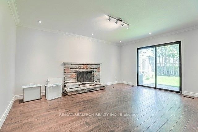 74 Aspenwood Drive, Toronto, ON, M2H 2E9 - 10