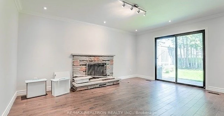 74 Aspenwood Drive, Toronto, ON, M2H 2E9 - 10