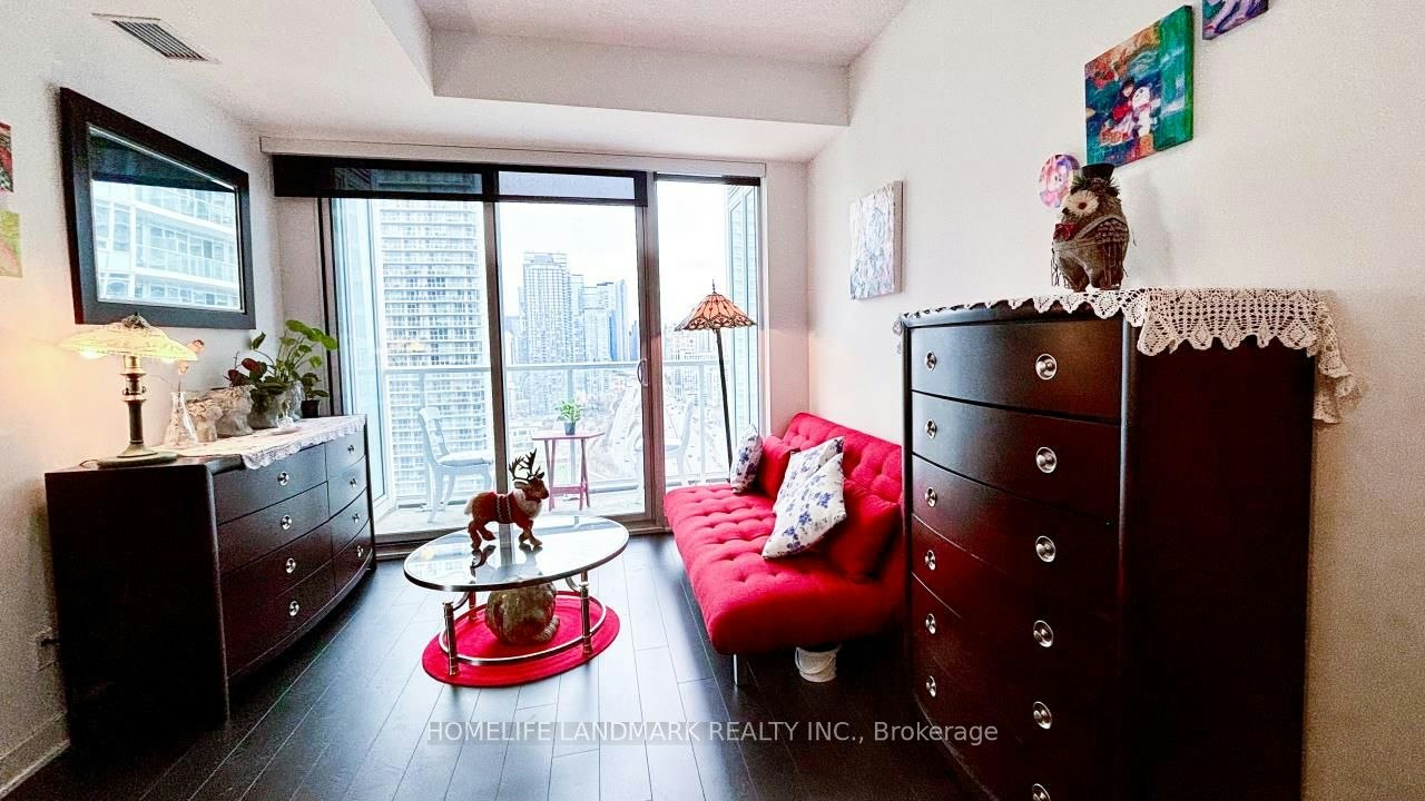 18-19 Bathurst Street, Toronto, ON, M5V 0N2 - 13