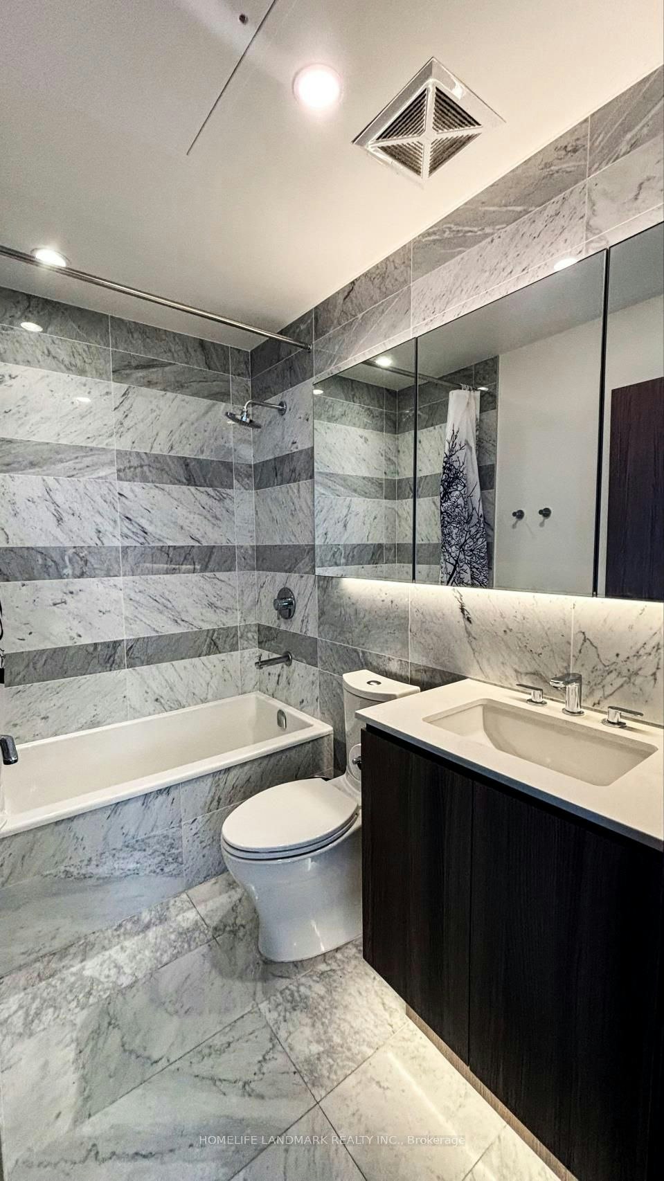 18-19 Bathurst Street, Toronto, ON, M5V 0N2 - 17