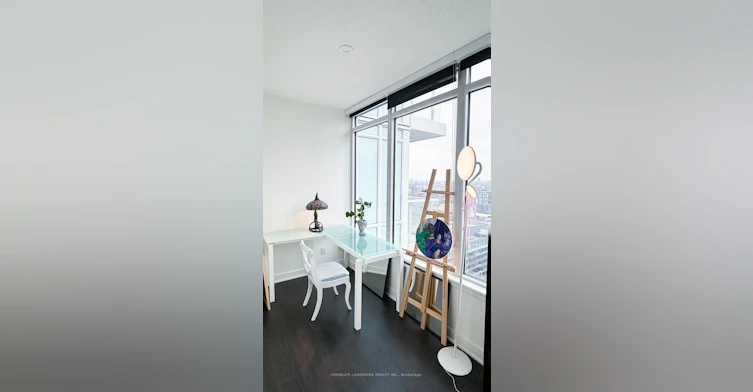 18-19 Bathurst Street, Toronto, ON, M5V 0N2 - 21
