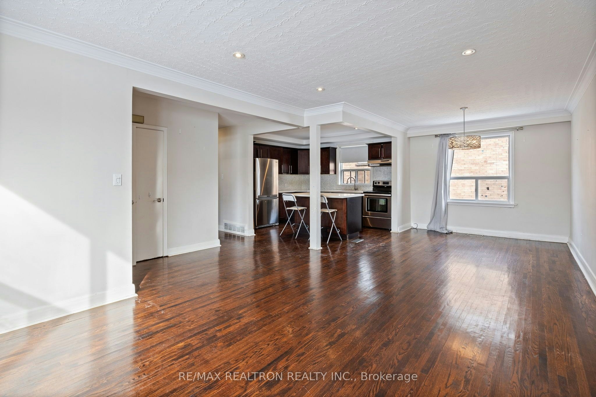 Main-200 Acton Avenue, Toronto, ON, M3H 4H5 - 4