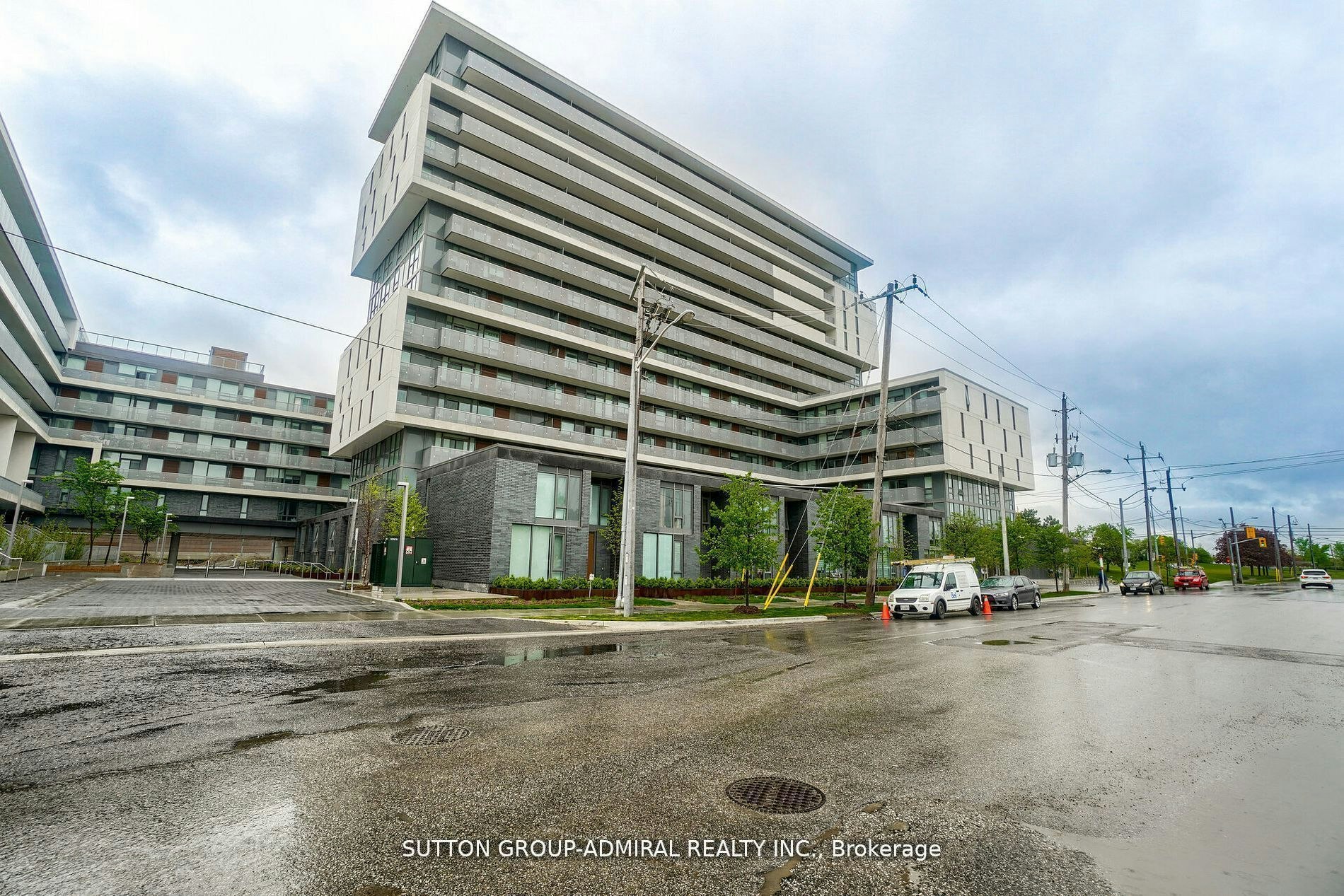 1417-120 Varna Drive, Toronto, ON, M6A 0B3 - 2