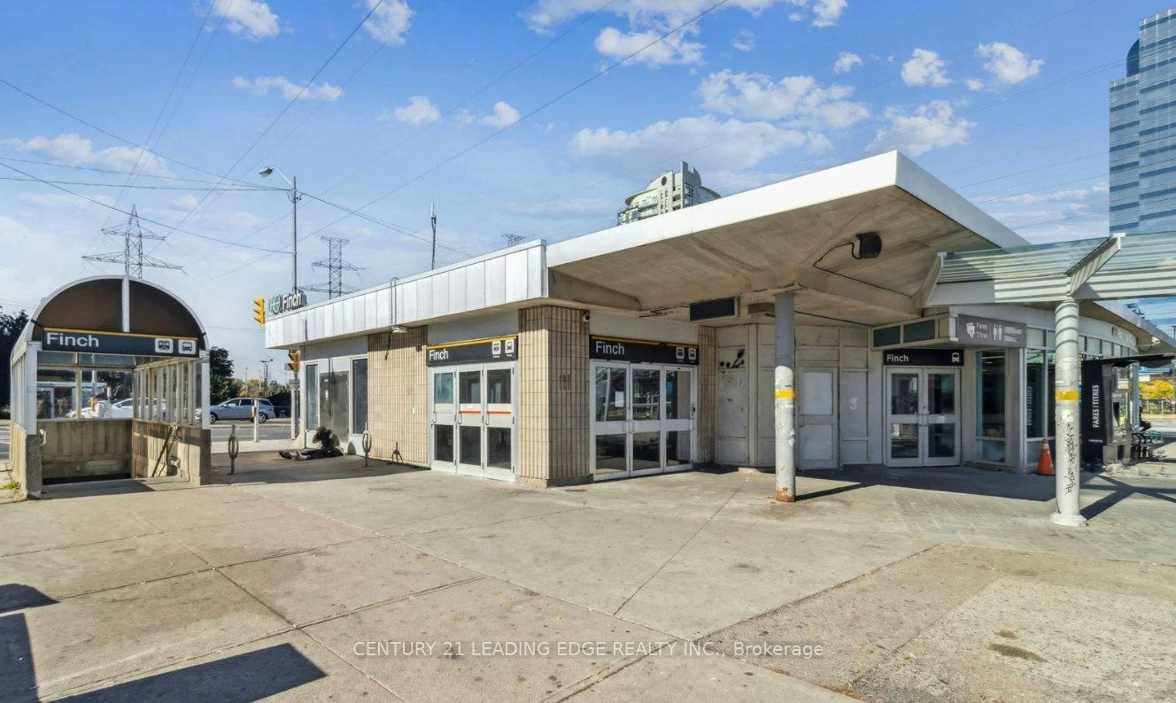 2408-7 Bishop Avenue, Toronto, ON, M2M 4J4 - 15