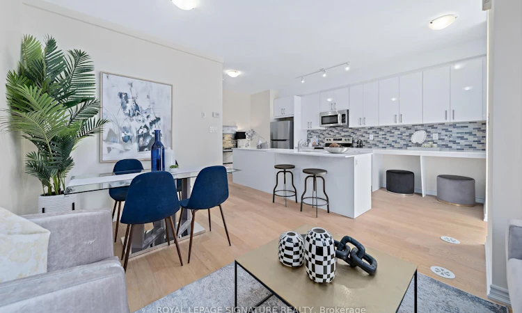 42-30 Curlew Drive