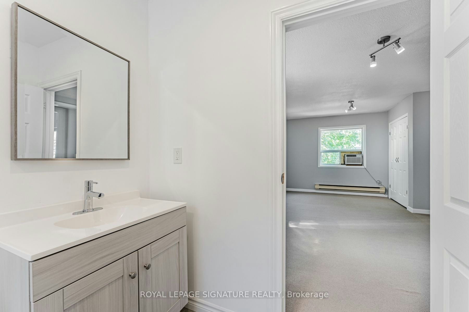 2A-388 Palmerston Boulevard, Toronto, ON, M6G 2N6 - 19