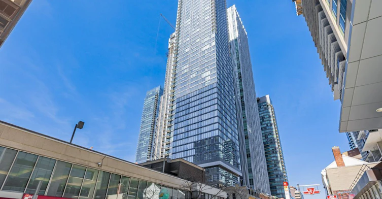 4405-8 Cumberland Street, Toronto, ON, M4W 0B6