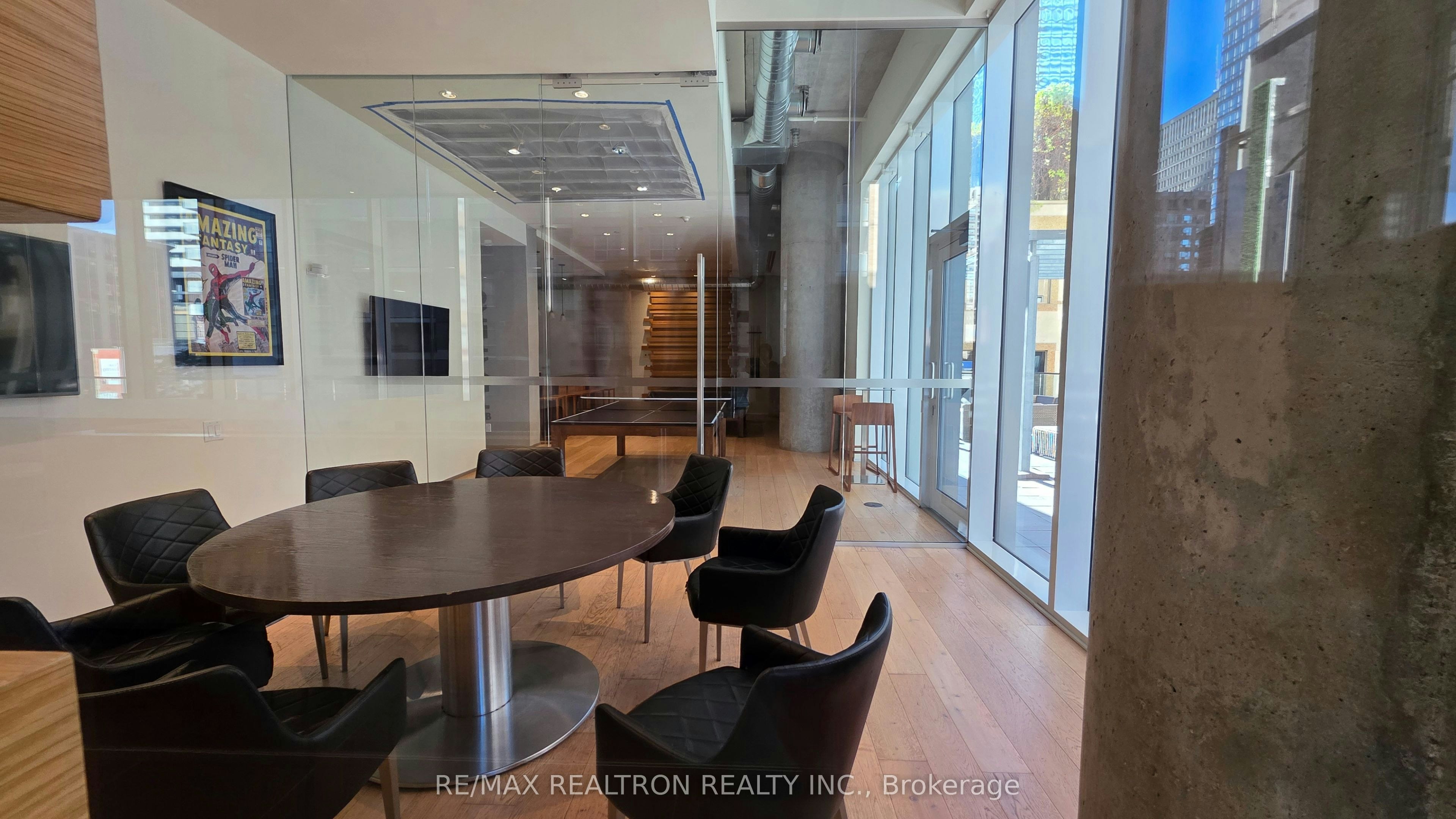 1911-15 Grenville Street, Toronto, ON, M4Y 1A1 - 6