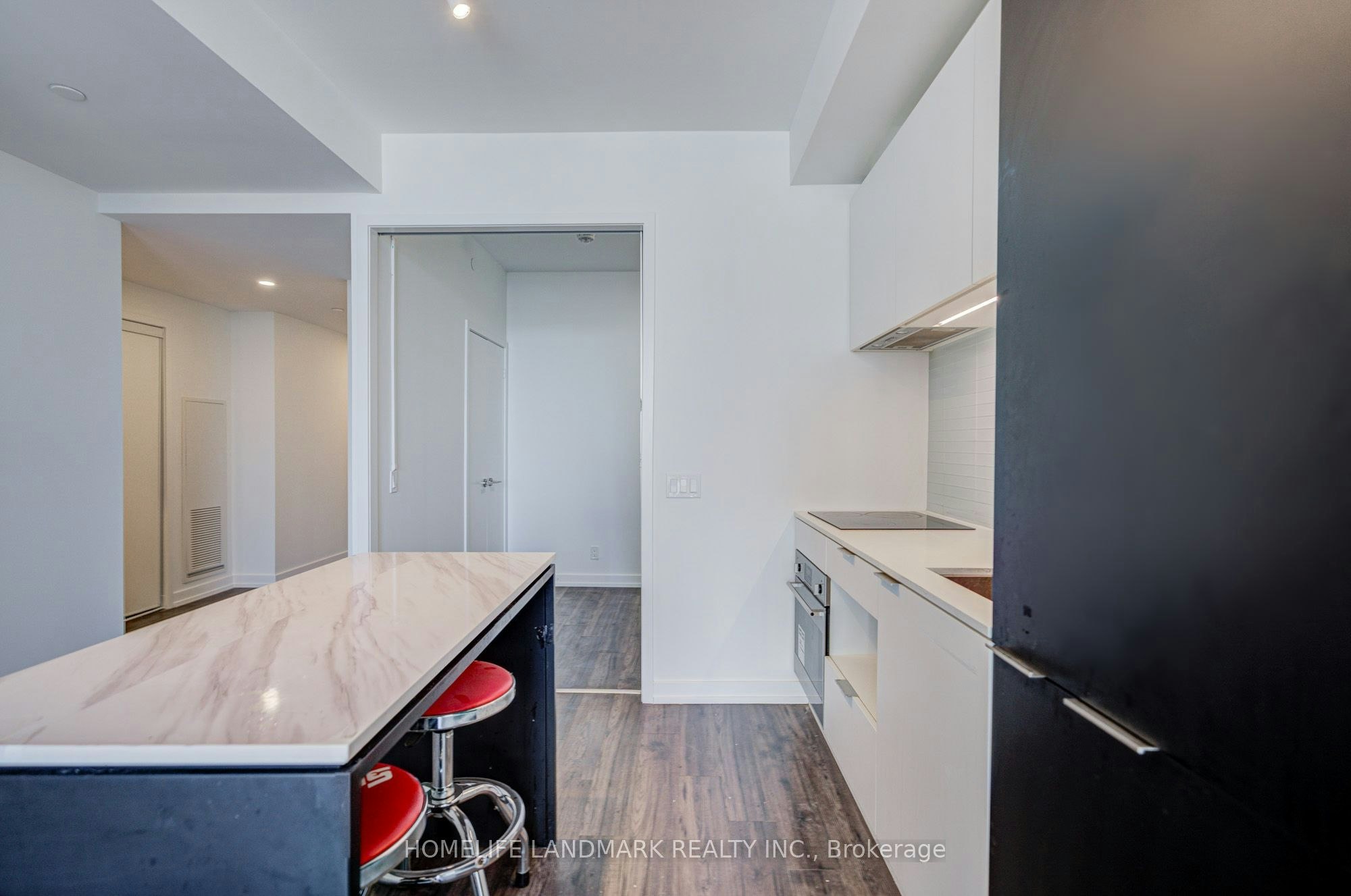 601-33 Helendale Avenue, Toronto, ON, M4R 0A4 - 19