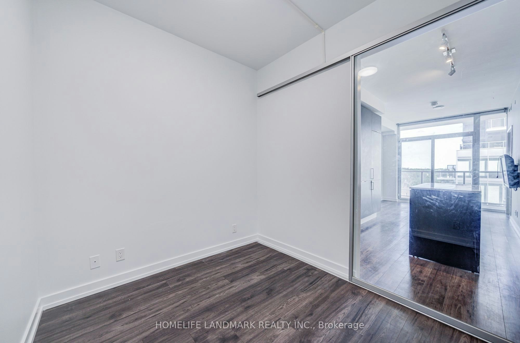 601-33 Helendale Avenue, Toronto, ON, M4R 0A4 - 35
