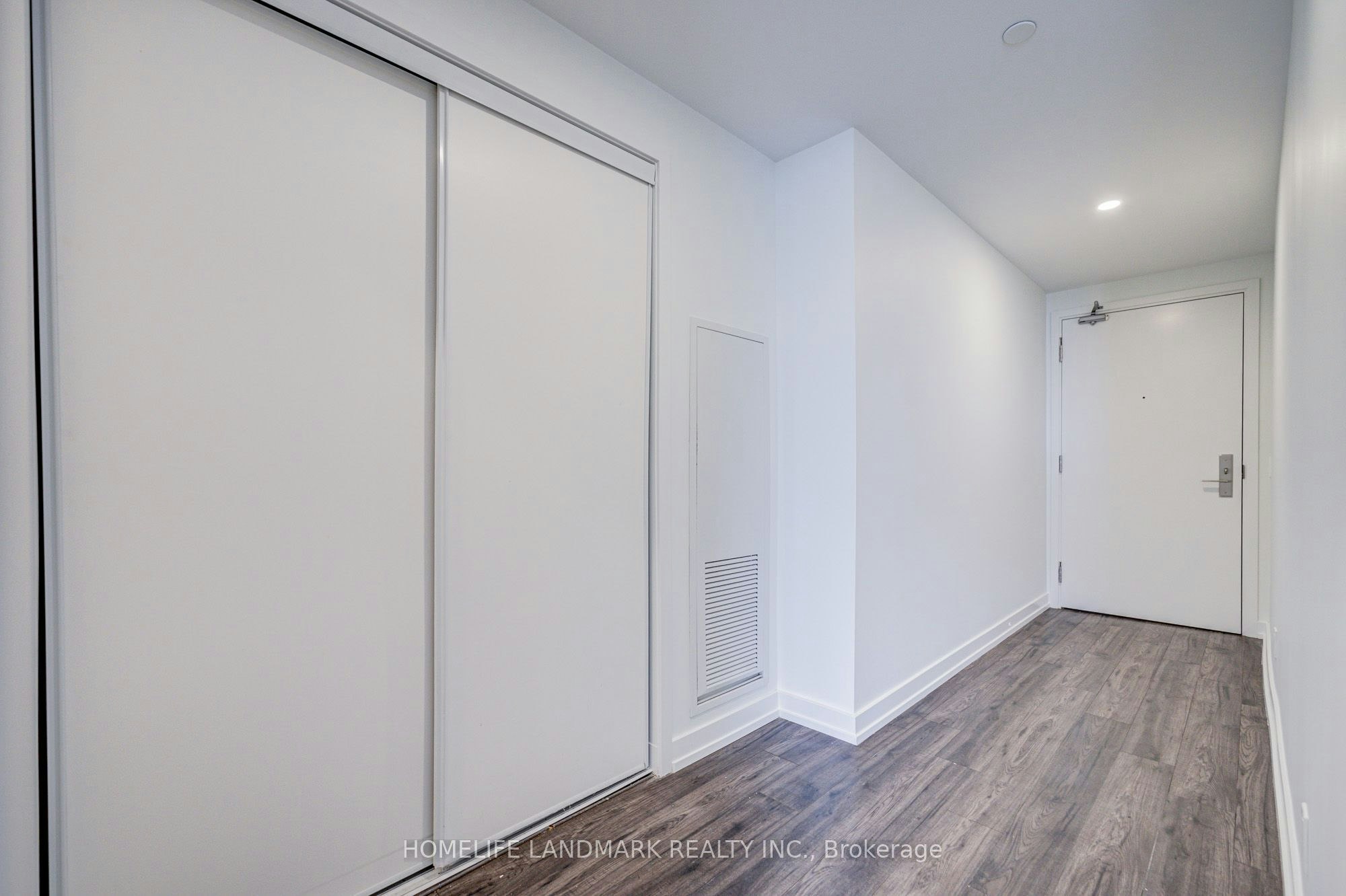 601-33 Helendale Avenue, Toronto, ON, M4R 0A4 - 7