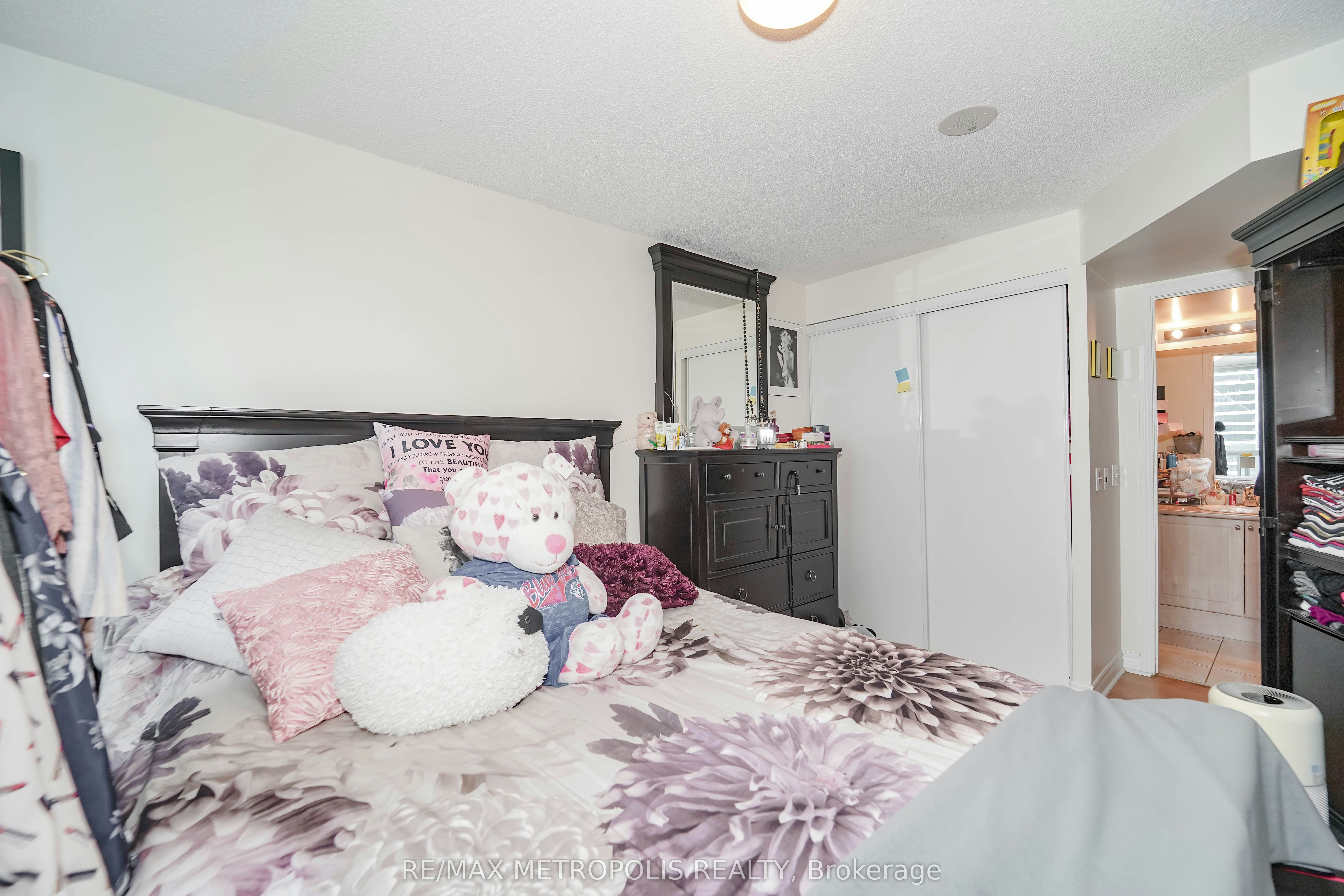 3602-30 Grand Trunk Crescent, Toronto, ON, M5J 3A4 - 37