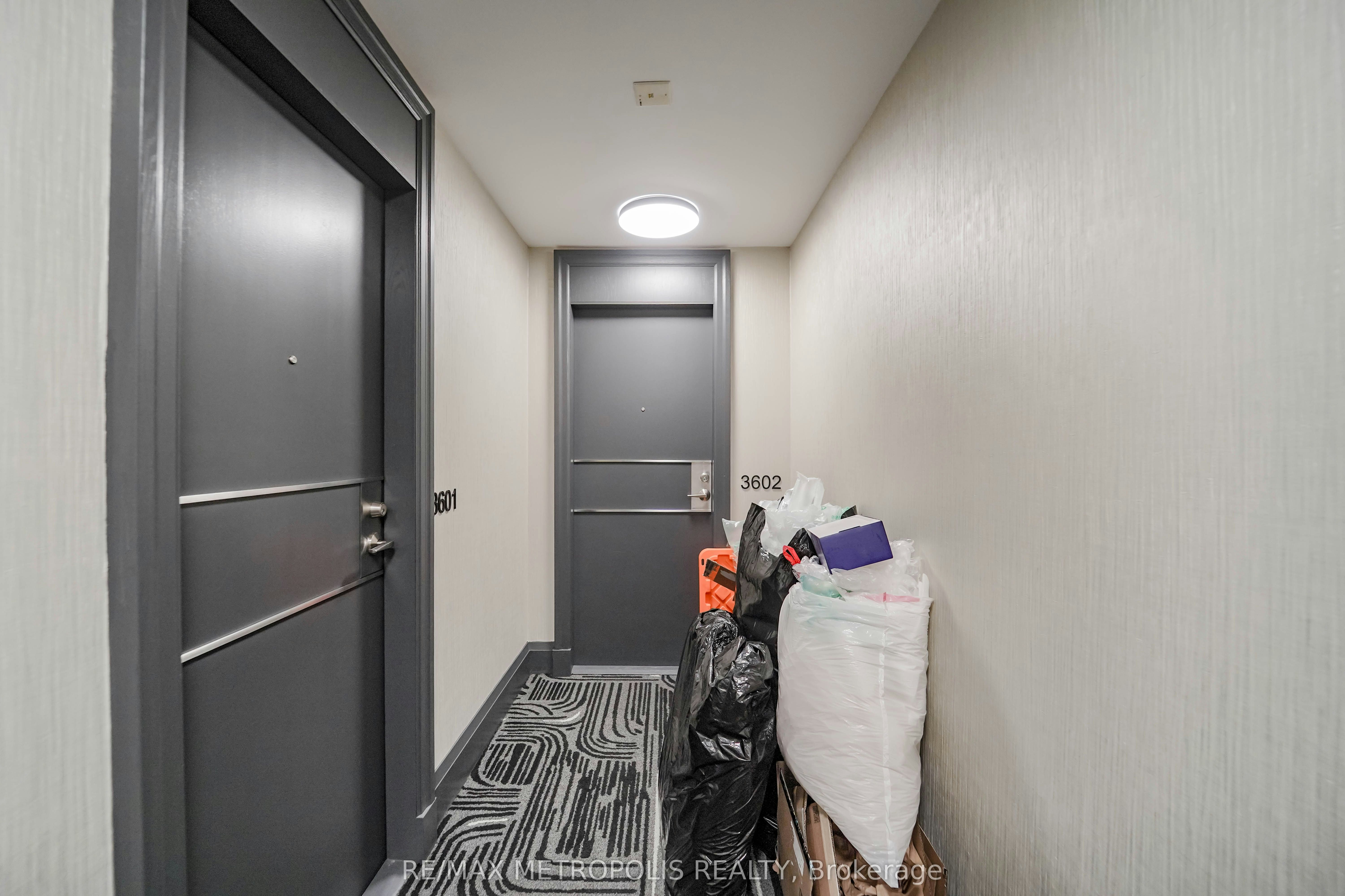 3602-30 Grand Trunk Crescent, Toronto, ON, M5J 3A4 - 41