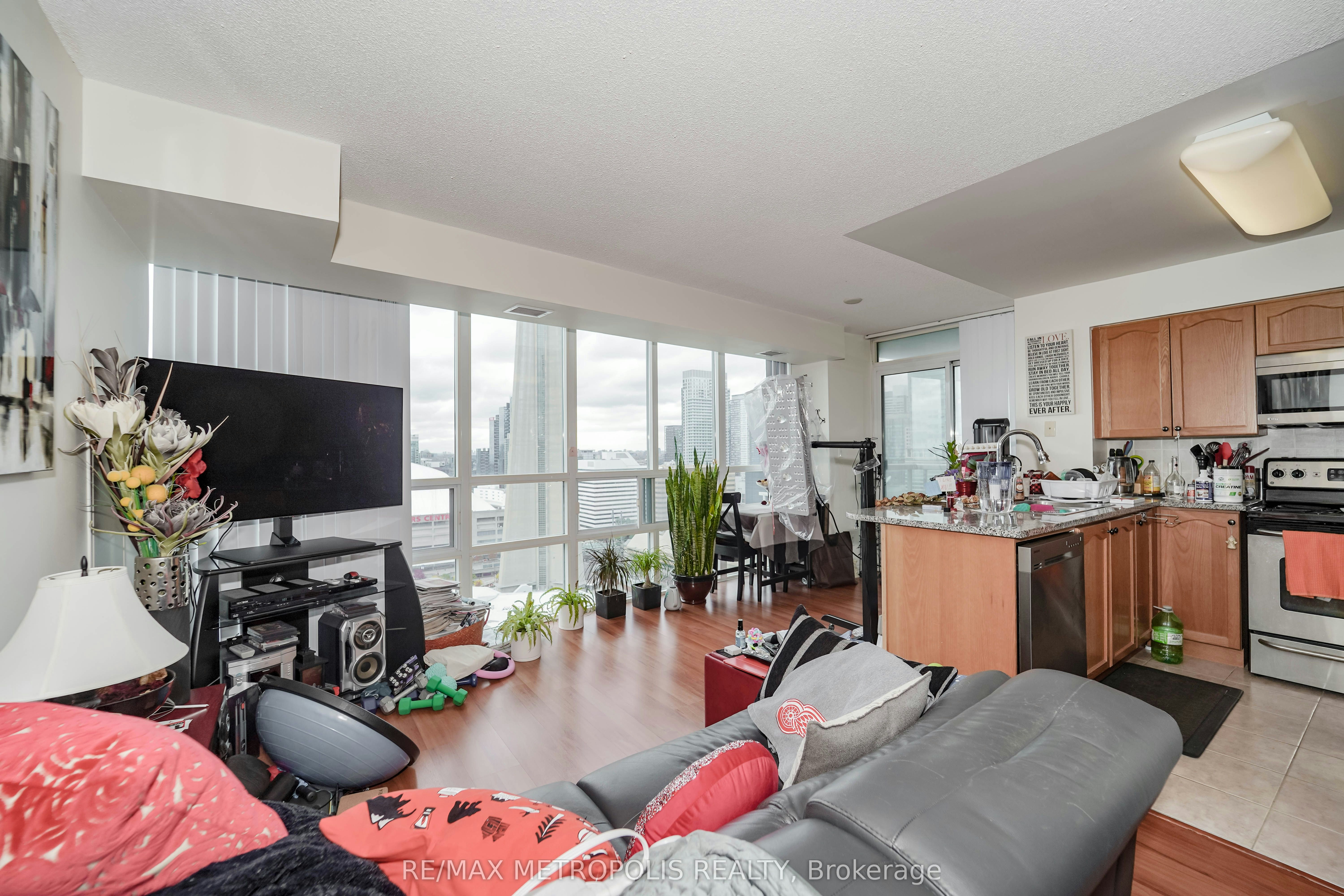 3602-30 Grand Trunk Crescent, Toronto, ON, M5J 3A4 - 25