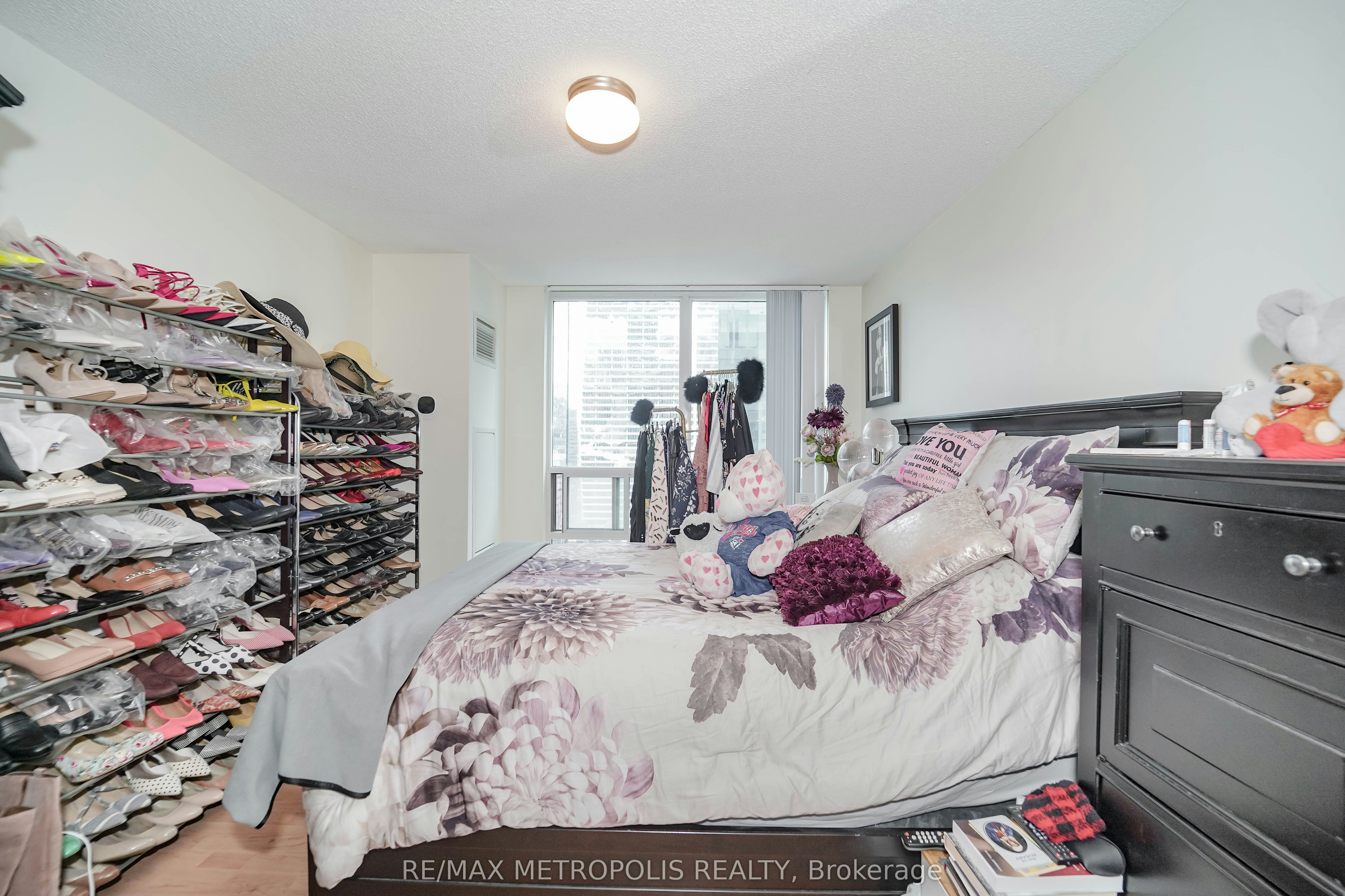 3602-30 Grand Trunk Crescent, Toronto, ON, M5J 3A4 - 36