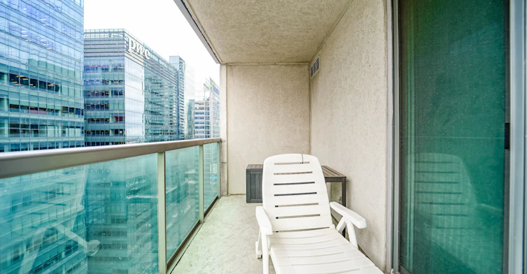 3602-30 Grand Trunk Crescent, Toronto, ON, M5J 3A4 - 44