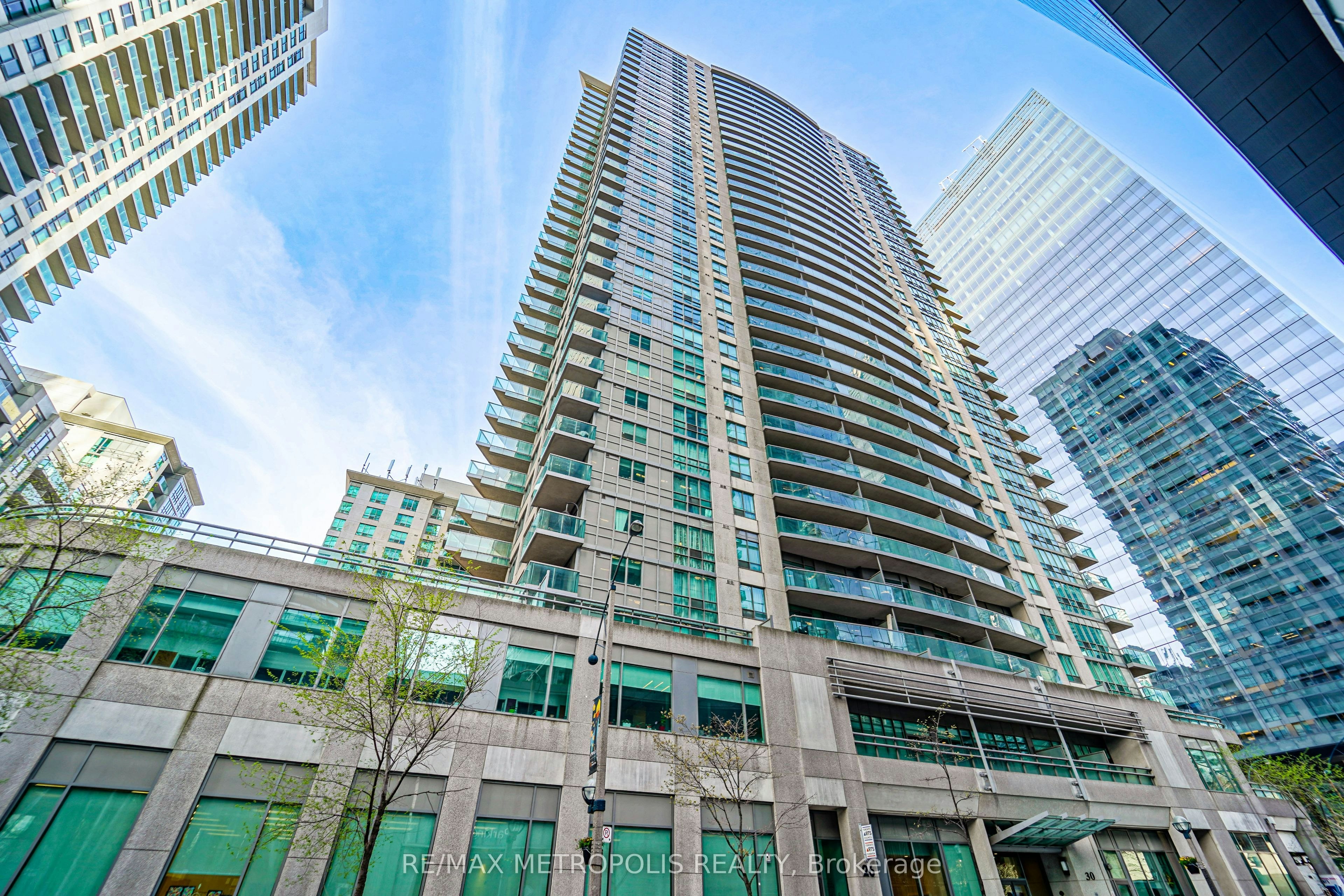3602-30 Grand Trunk Crescent, Toronto, ON, M5J 3A4 - 19