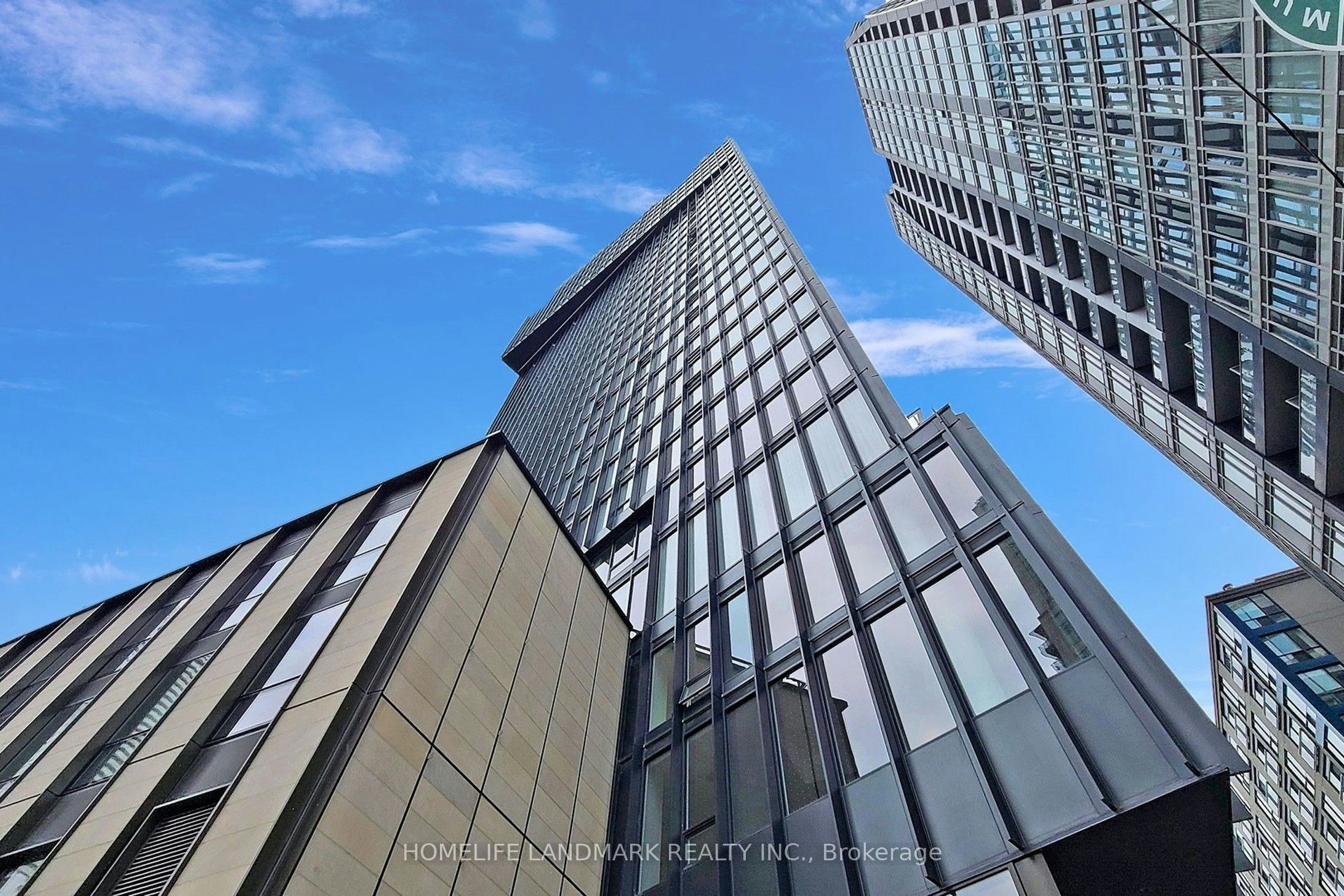 201-60 Shuter Street, Toronto, ON, M5B 1A8