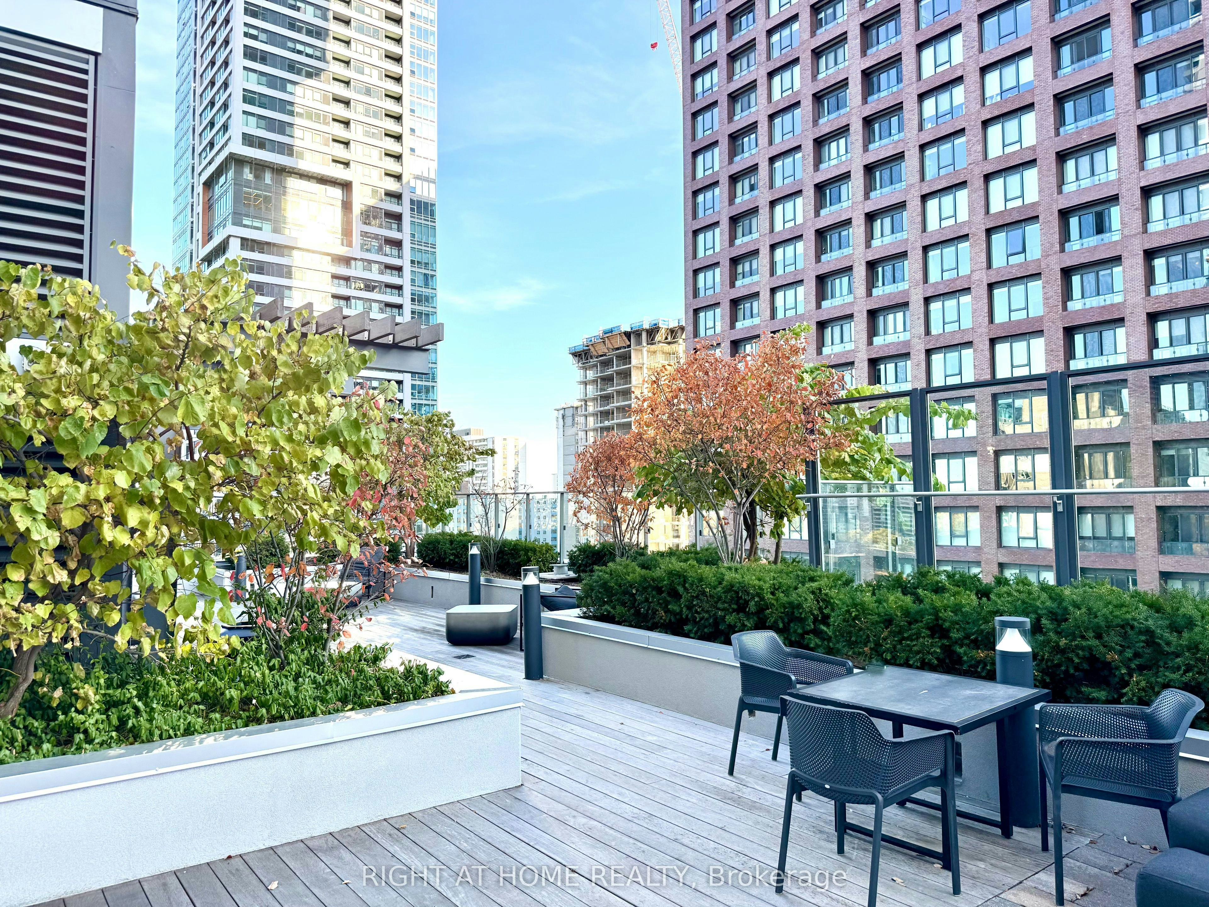 3705-395 Bloor Street E, Toronto, ON, M4W 0B4 - 35