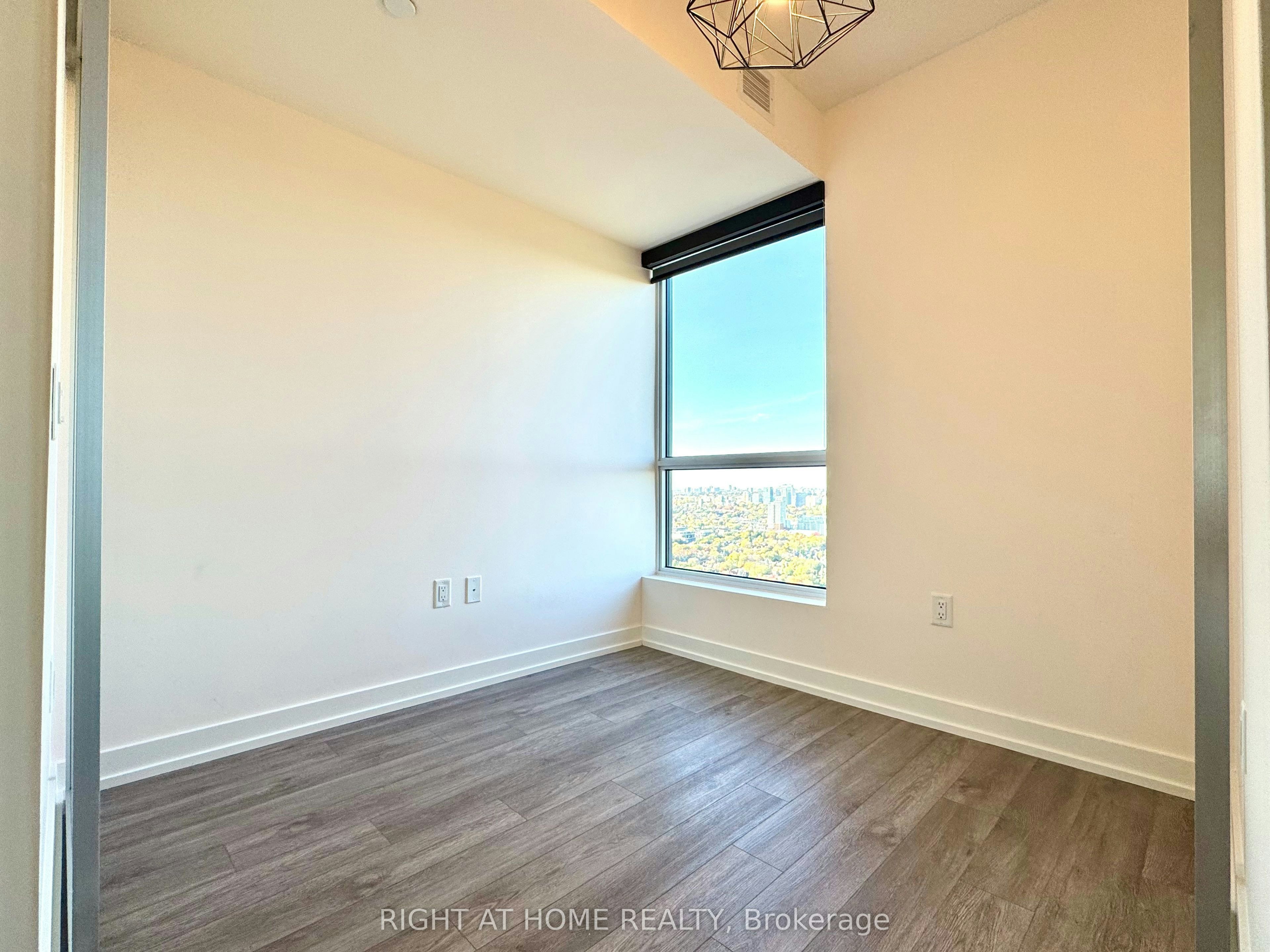 3705-395 Bloor Street E, Toronto, ON, M4W 0B4 - 17