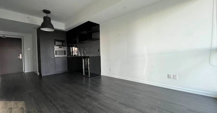 4707-70 Temperance Street, Toronto, ON, M5G 1P7 - 6
