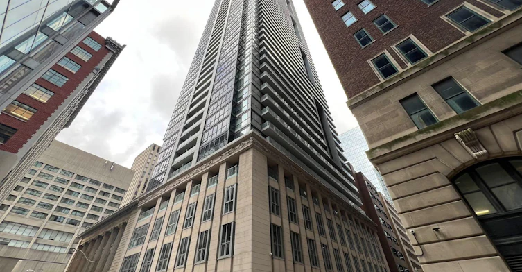 4707-70 Temperance Street, Toronto, ON, M5G 1P7 - 2
