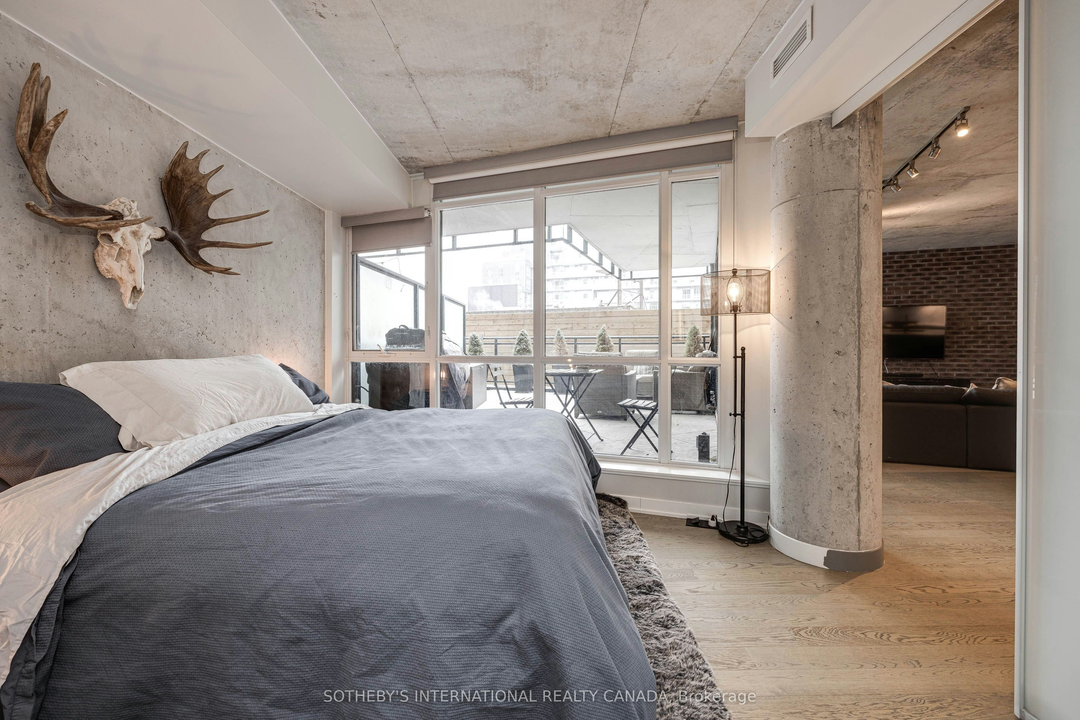 202-318 King Street, Toronto, ON, M5A 0C1 - 11