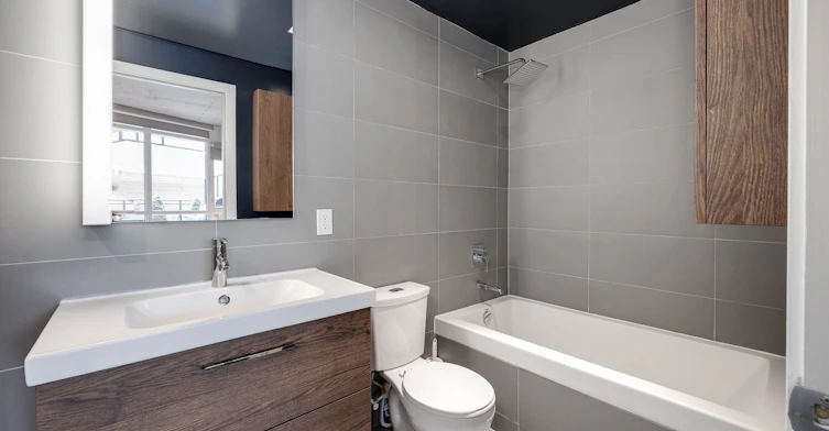 202-318 King Street, Toronto, ON, M5A 0C1 - 12