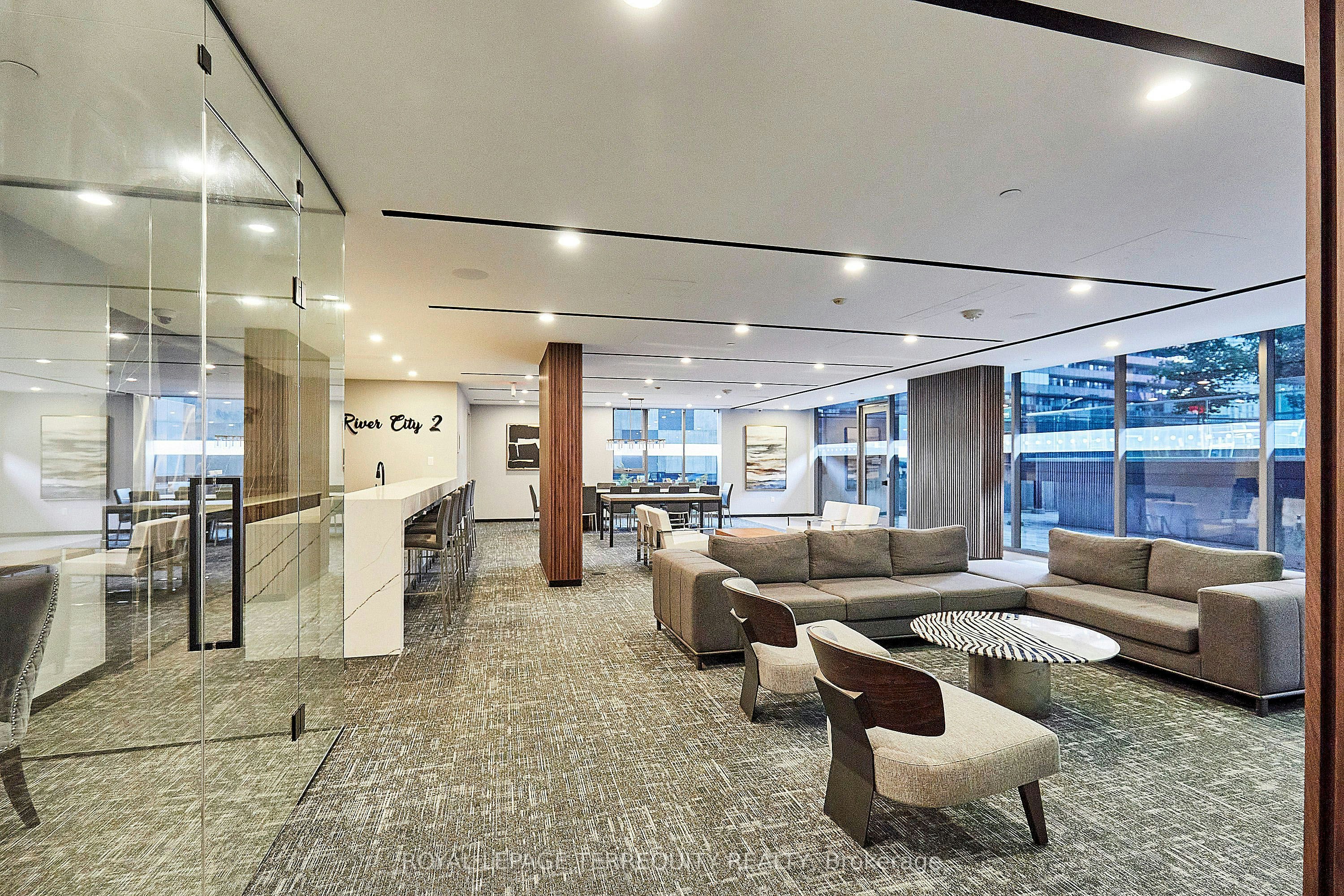 702-32 Trolley Crescent, Toronto, ON, M5A 0E8 - 22