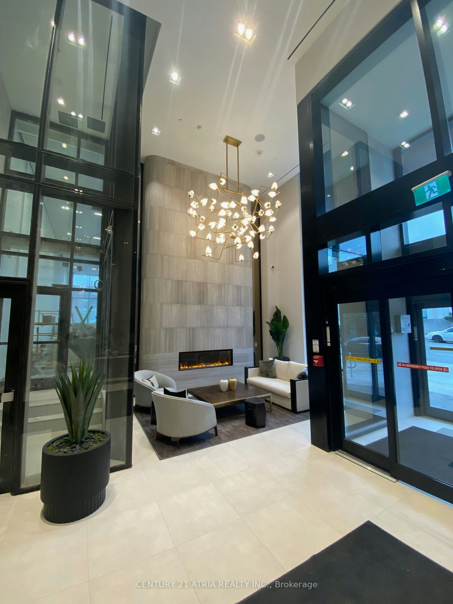 829-2020 Bathurst Street, Toronto, ON, M5P 0A6 - 9