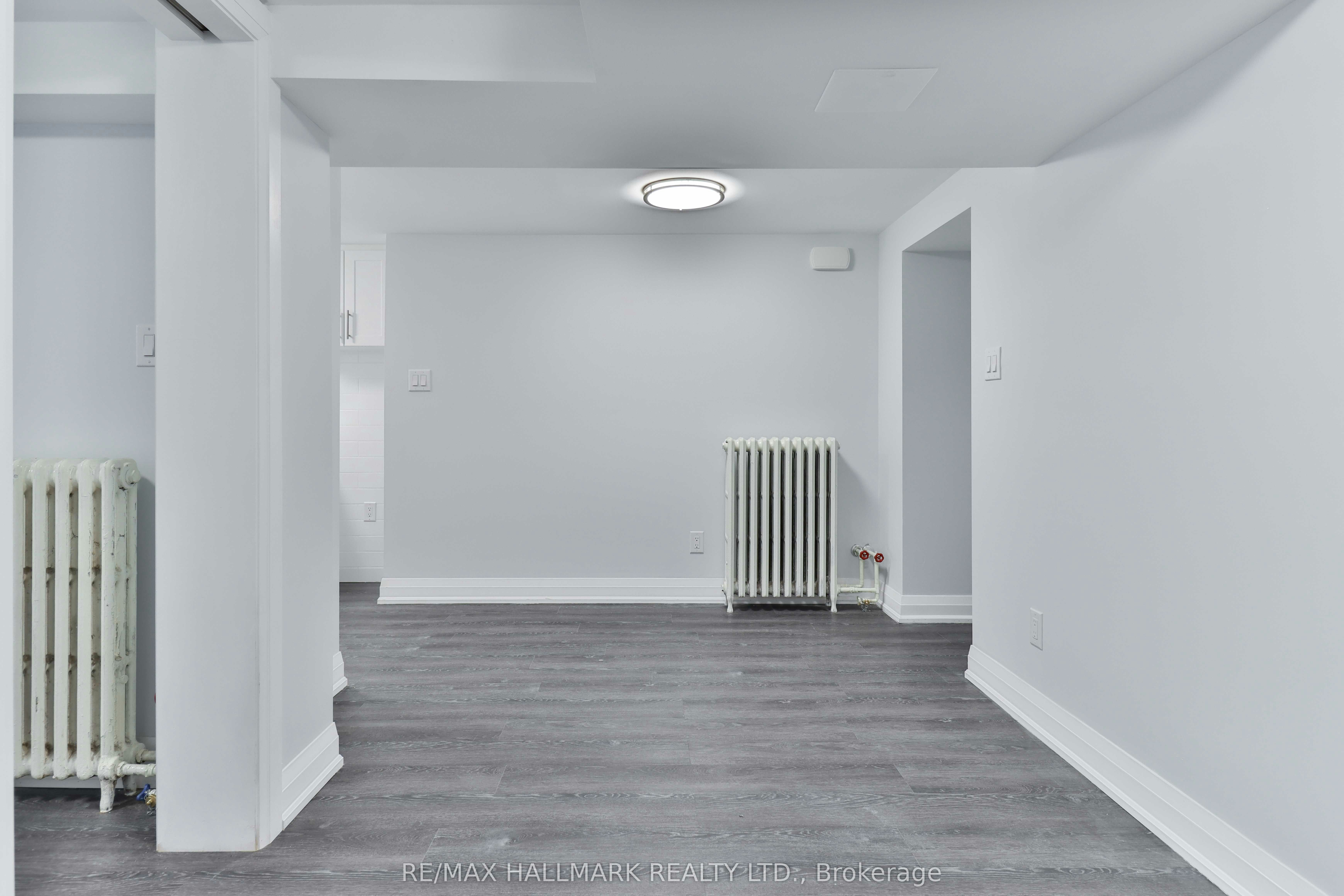 Bsmt-880 College Street, Toronto, ON, M6H 1A3 - 8
