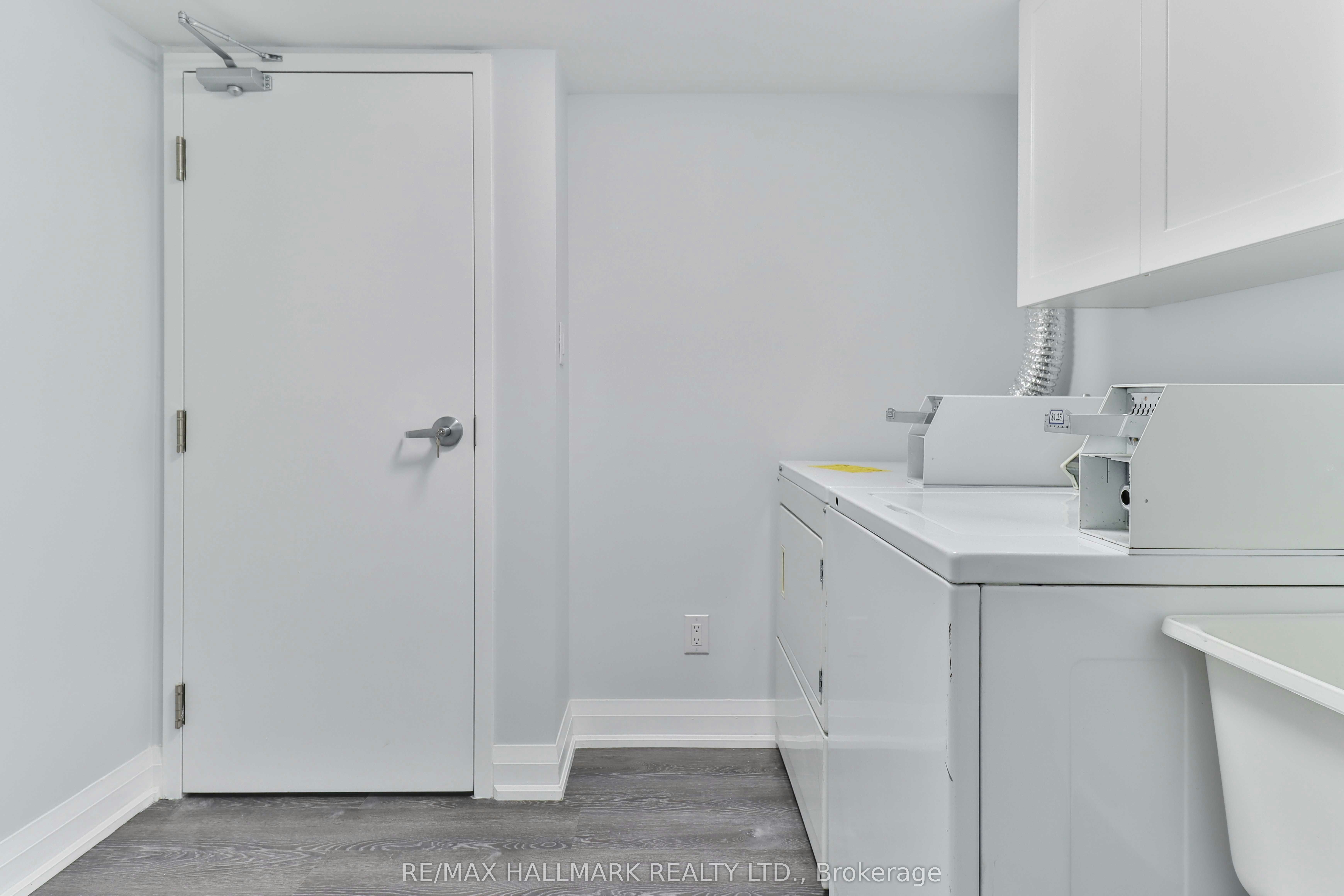 Bsmt-880 College Street, Toronto, ON, M6H 1A3 - 14