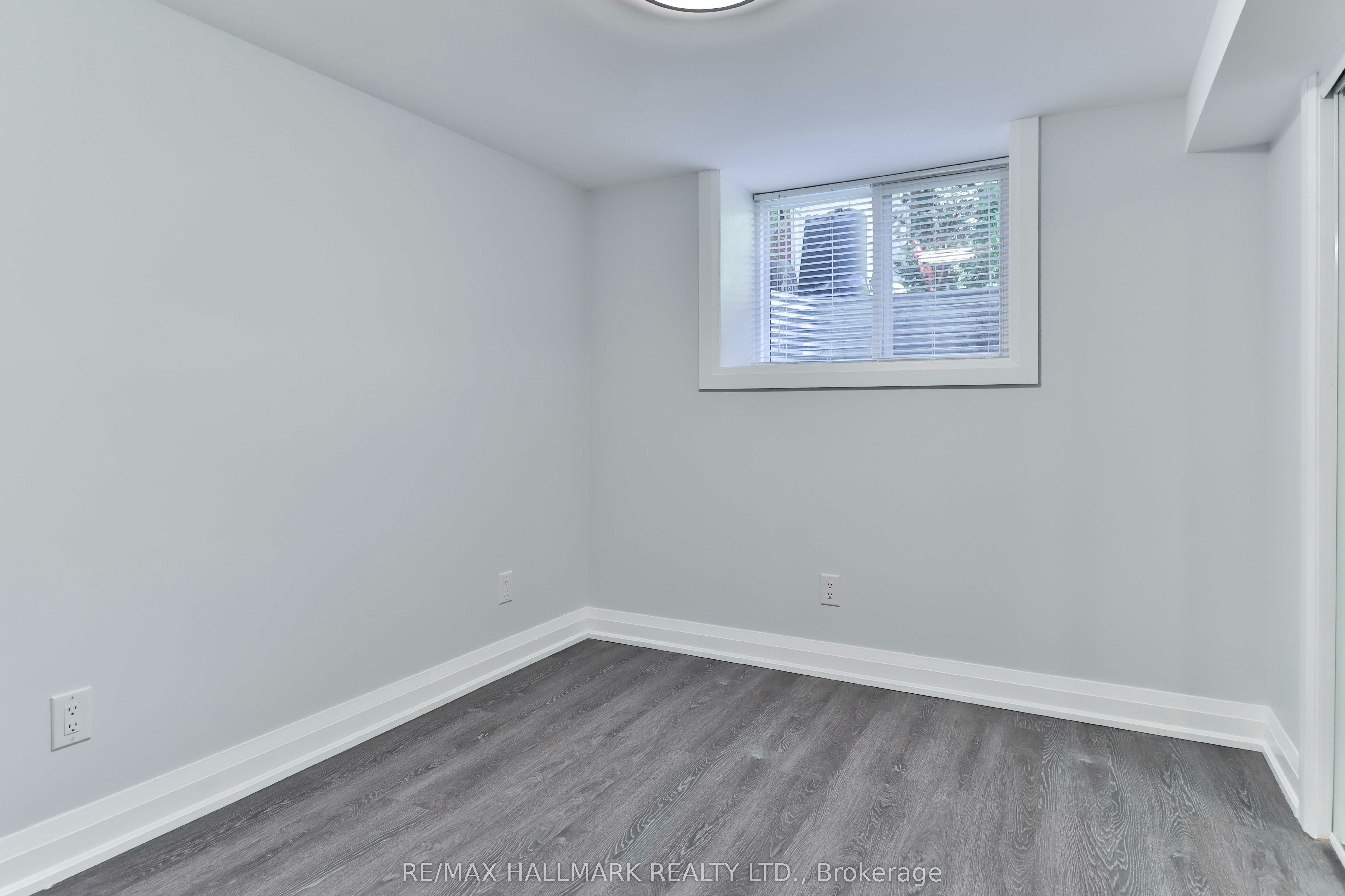 Bsmt-880 College Street, Toronto, ON, M6H 1A3 - 10