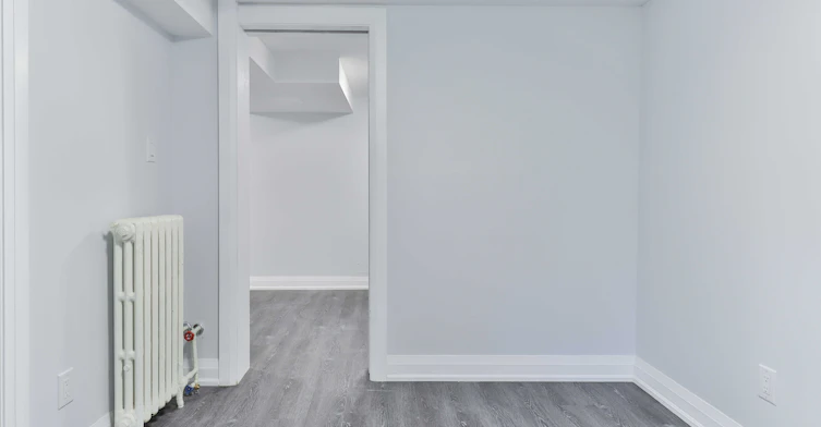 Bsmt-880 College Street, Toronto, ON, M6H 1A3 - 12