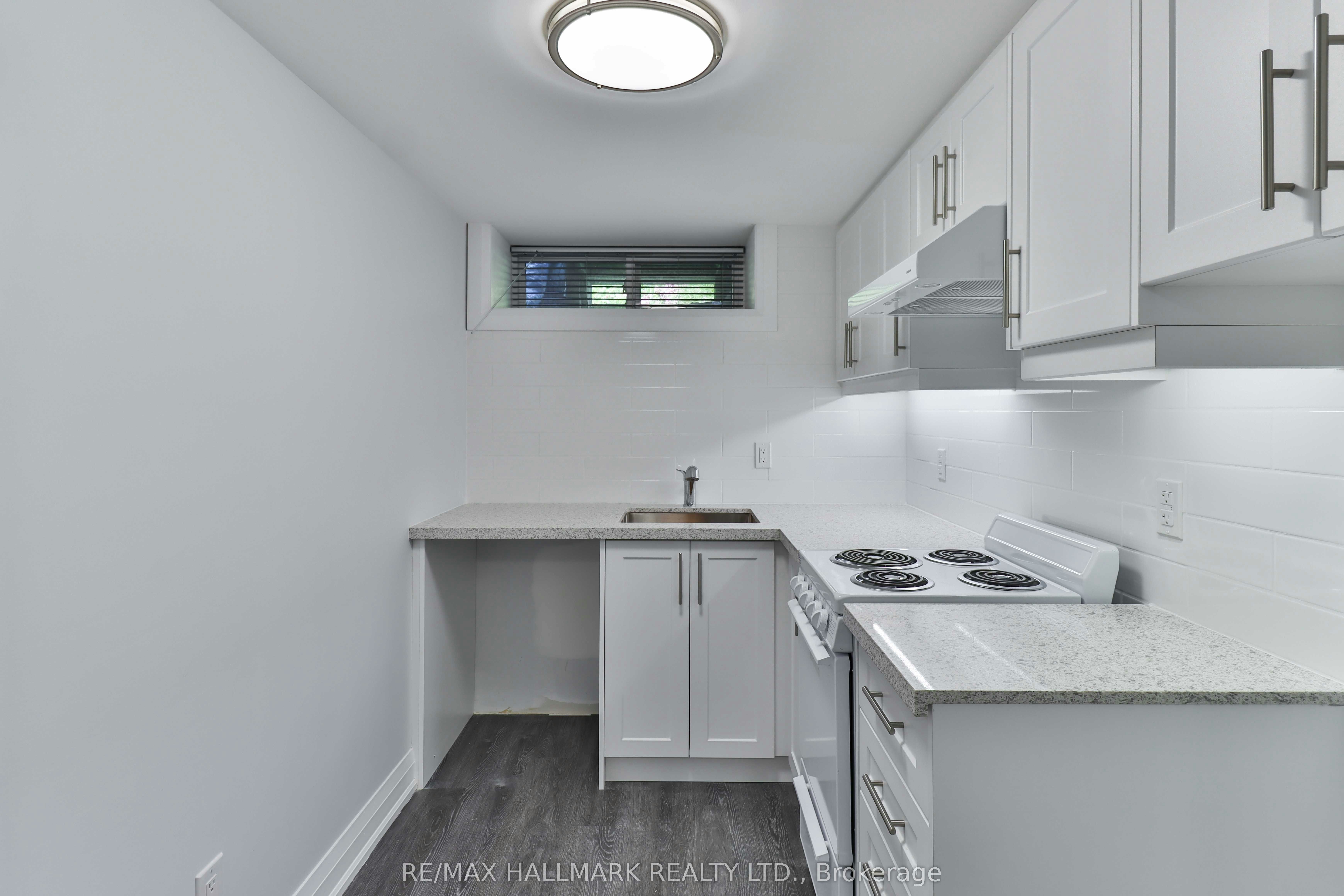 Bsmt-880 College Street, Toronto, ON, M6H 1A3 - 4