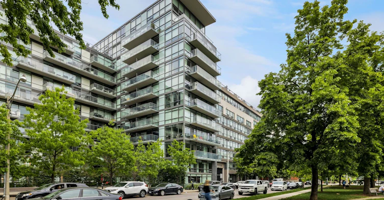 719-55 Stewart Street, Toronto, ON, M5V 2V1