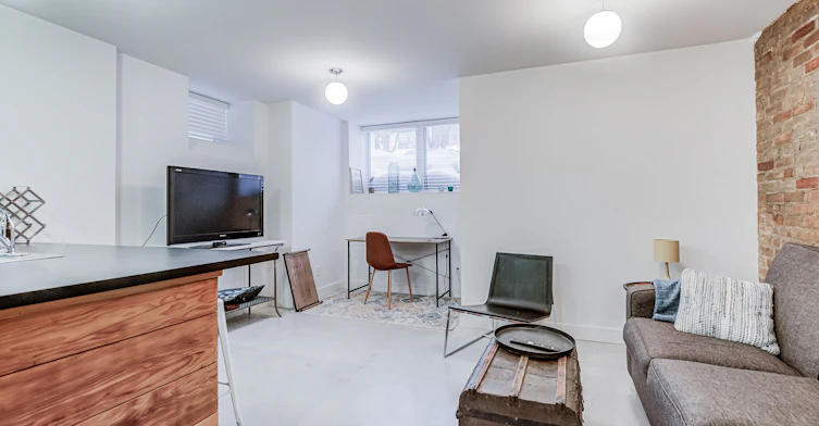1-324 Markham Street, Toronto, ON, M6G 2K9 - 9