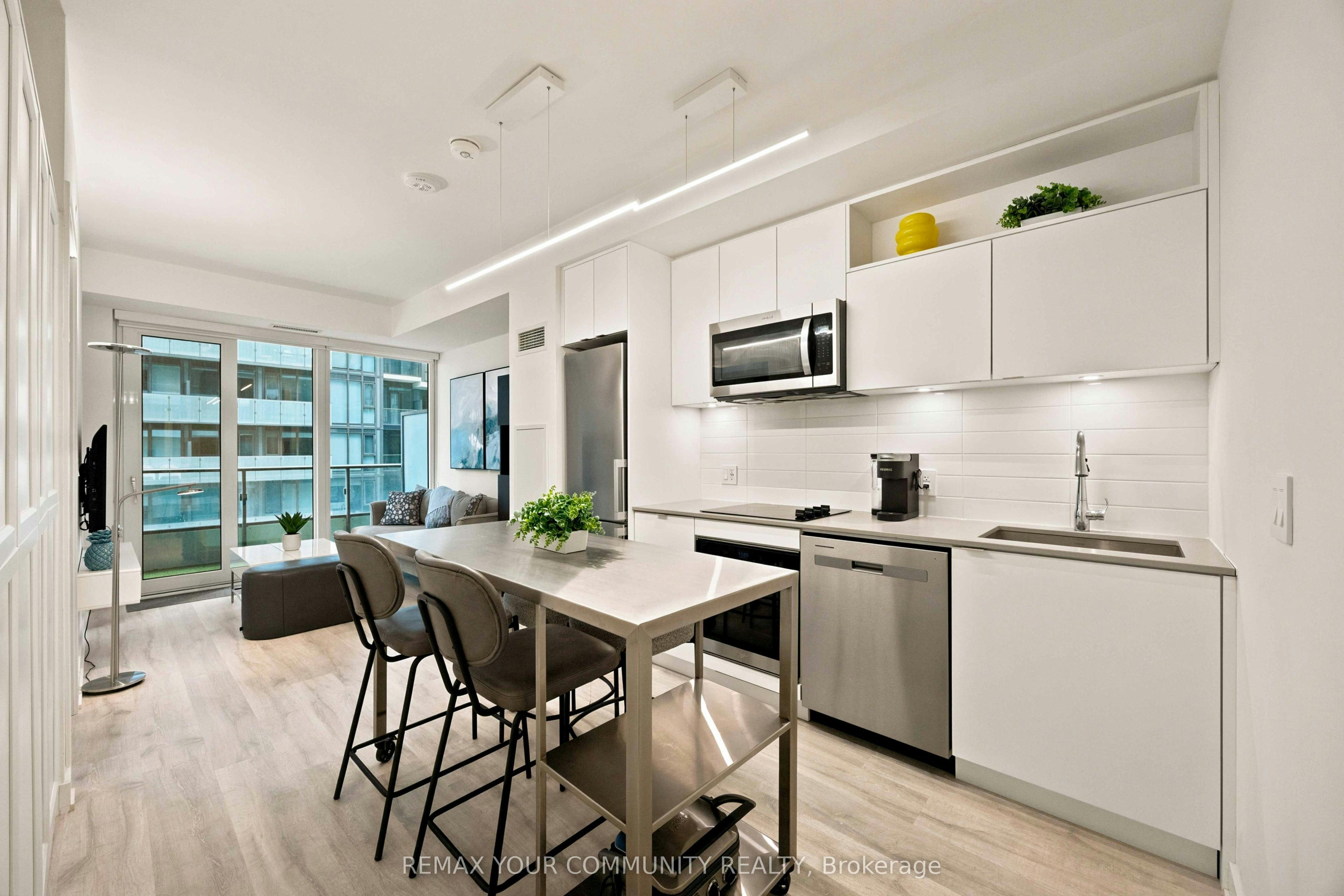 1627-70 Princess Street, Toronto, ON, M5A 0X6 - 2