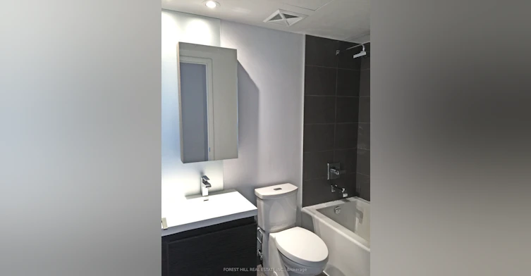 1231-1030 King Street W, Toronto, ON, M6K 3N3 - 7