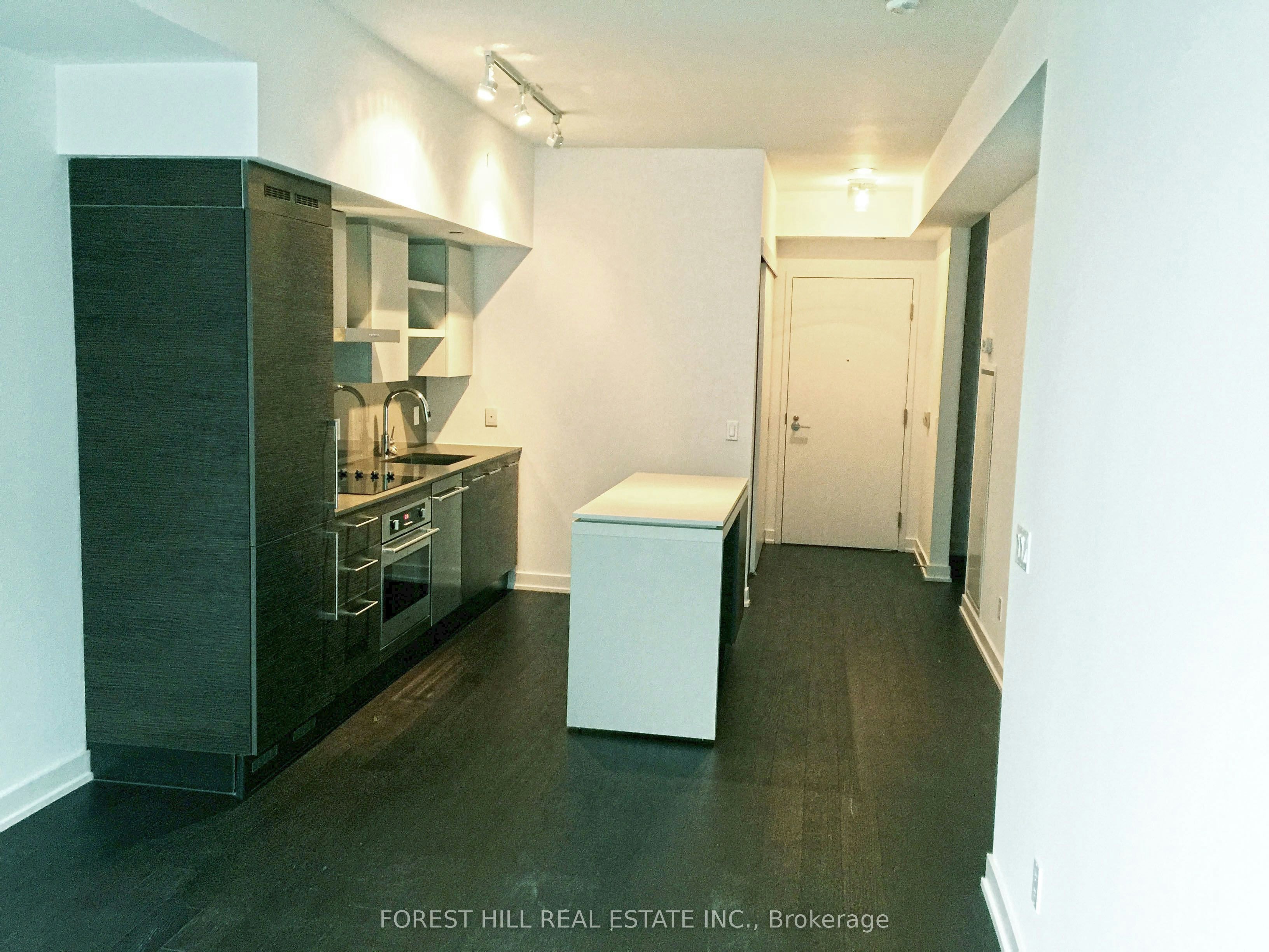1231-1030 King Street W, Toronto, ON, M6K 3N3 - 3