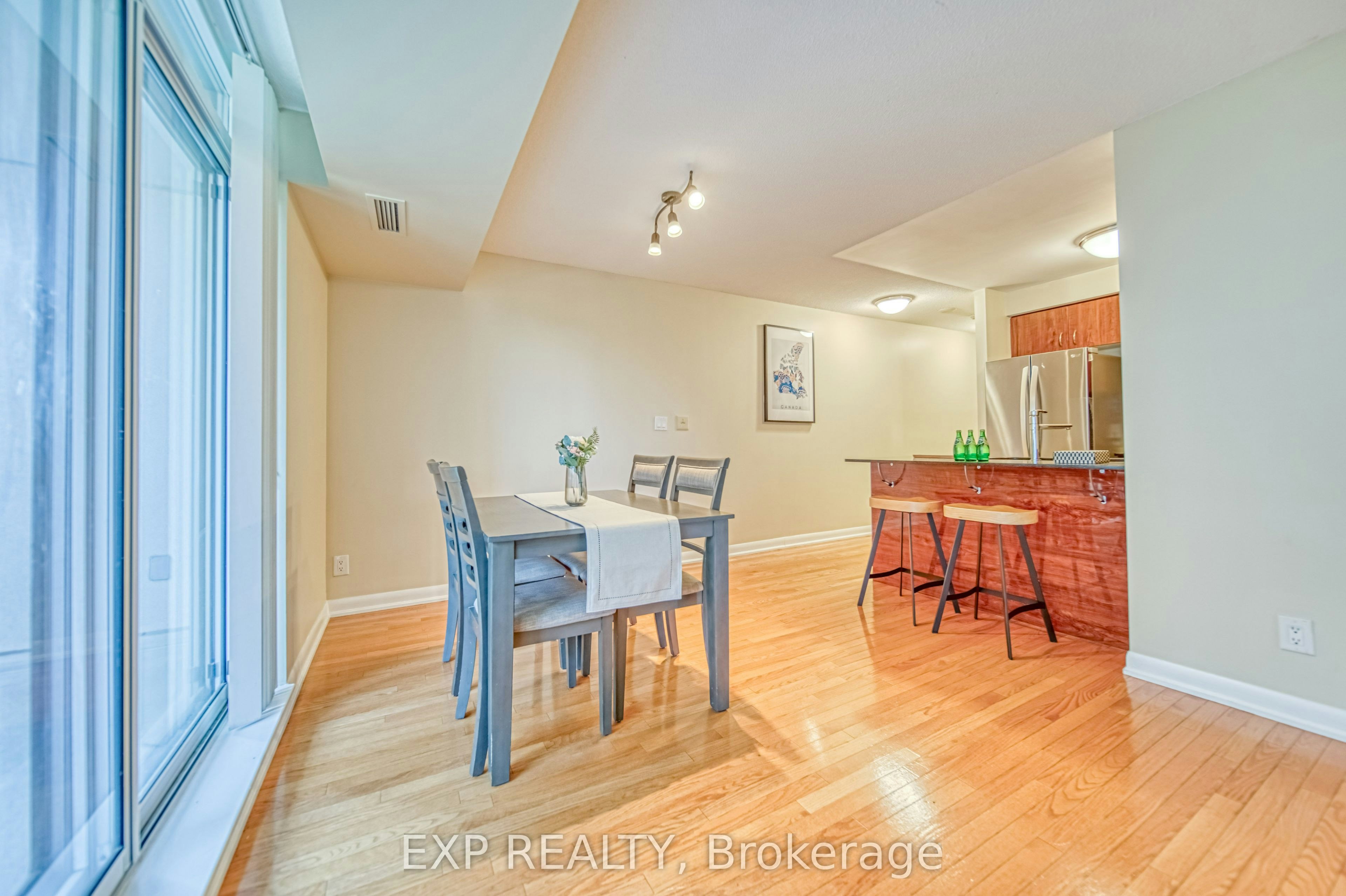 605-5793 Yonge Street, Toronto, ON, M2M 0A9 - 11
