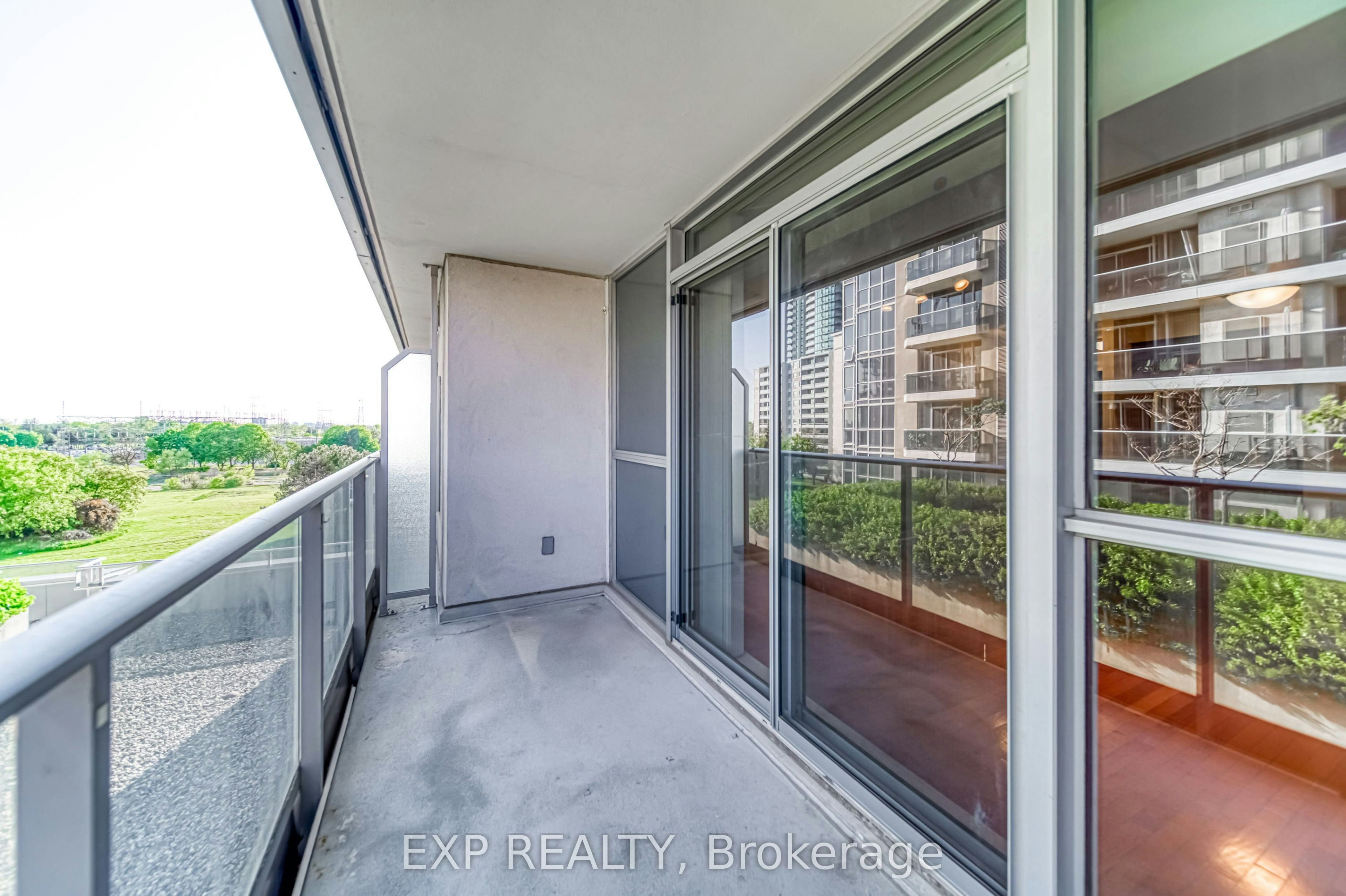605-5793 Yonge Street, Toronto, ON, M2M 0A9 - 18