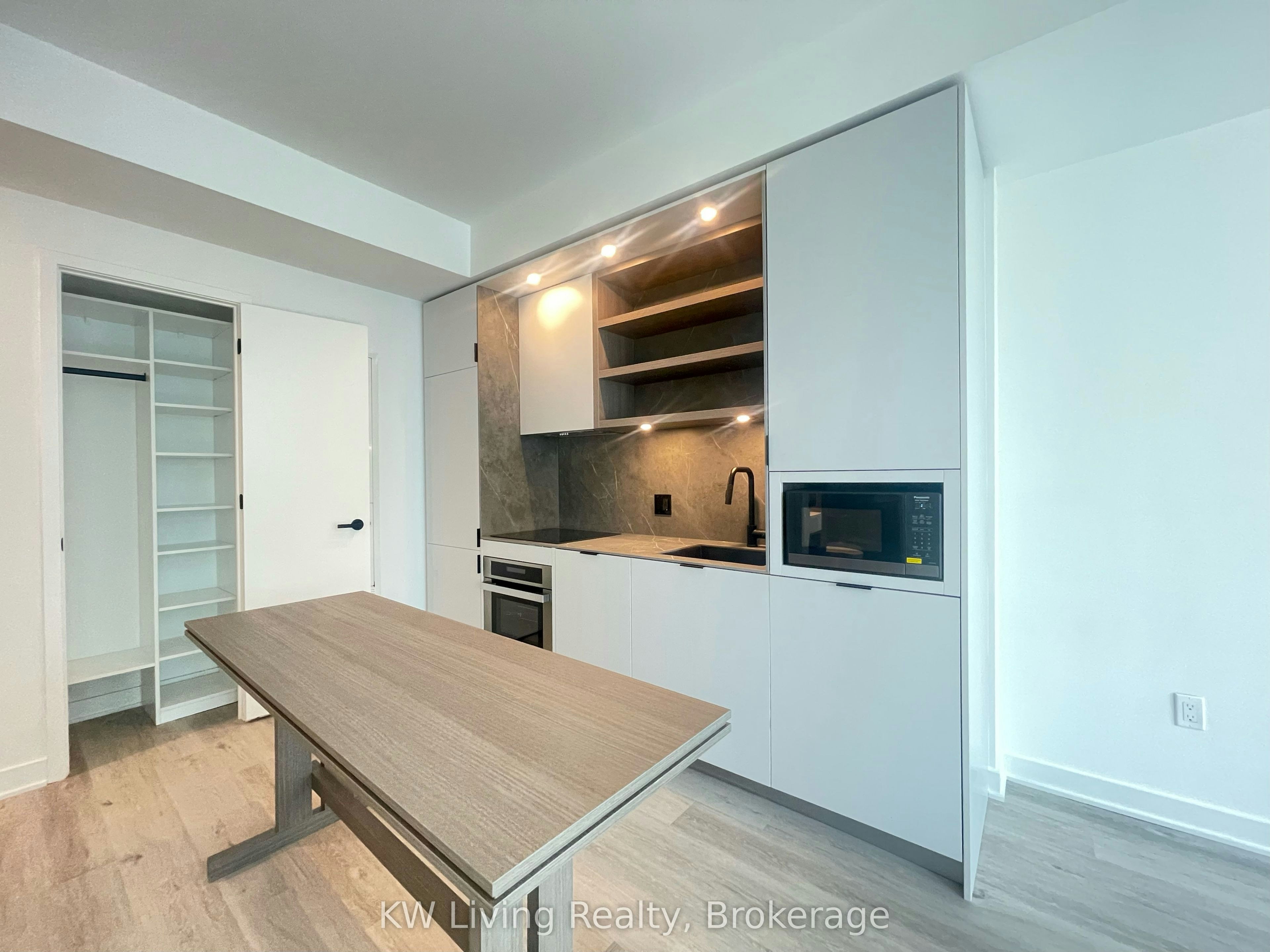 4508-55 Charles Street E, Toronto, ON, M4Y 0J1 - 12