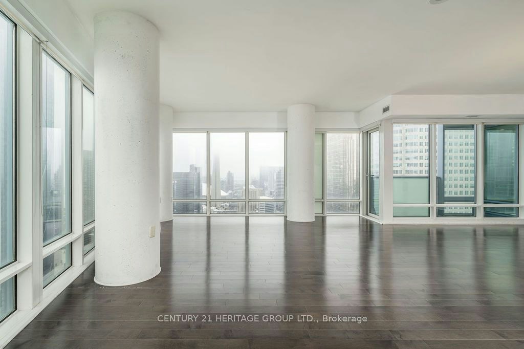 4302-8 The Esplanade Way, Toronto, ON, M5E 0A6 - 6