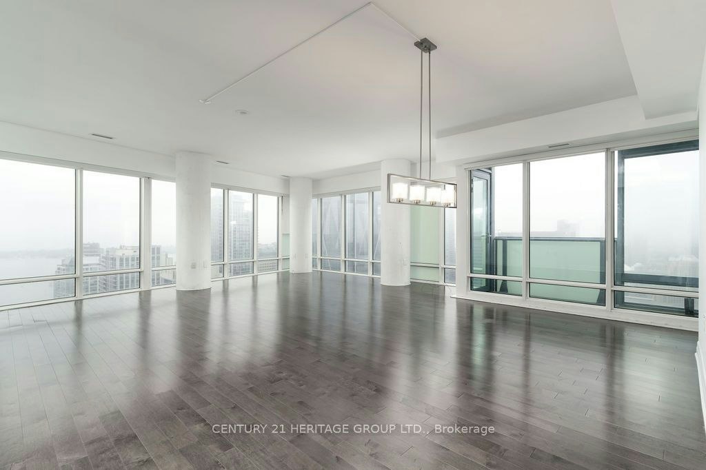 4302-8 The Esplanade Way, Toronto, ON, M5E 0A6 - 5