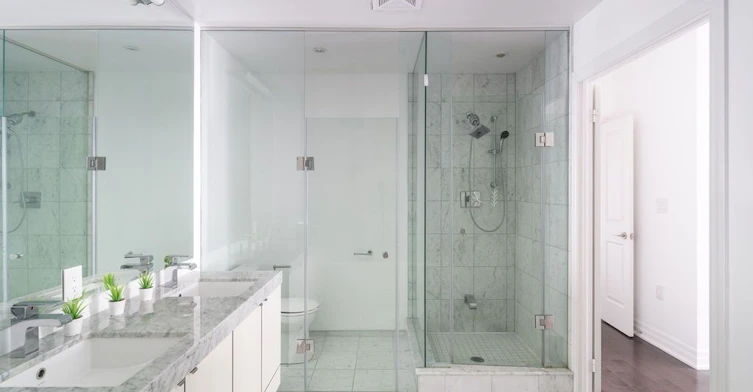4302-8 The Esplanade Way, Toronto, ON, M5E 0A6 - 17