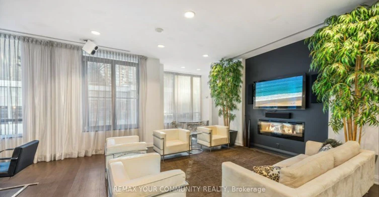 1201-21 Balmuto Street, Toronto, ON, M4Y 1W4 - 6